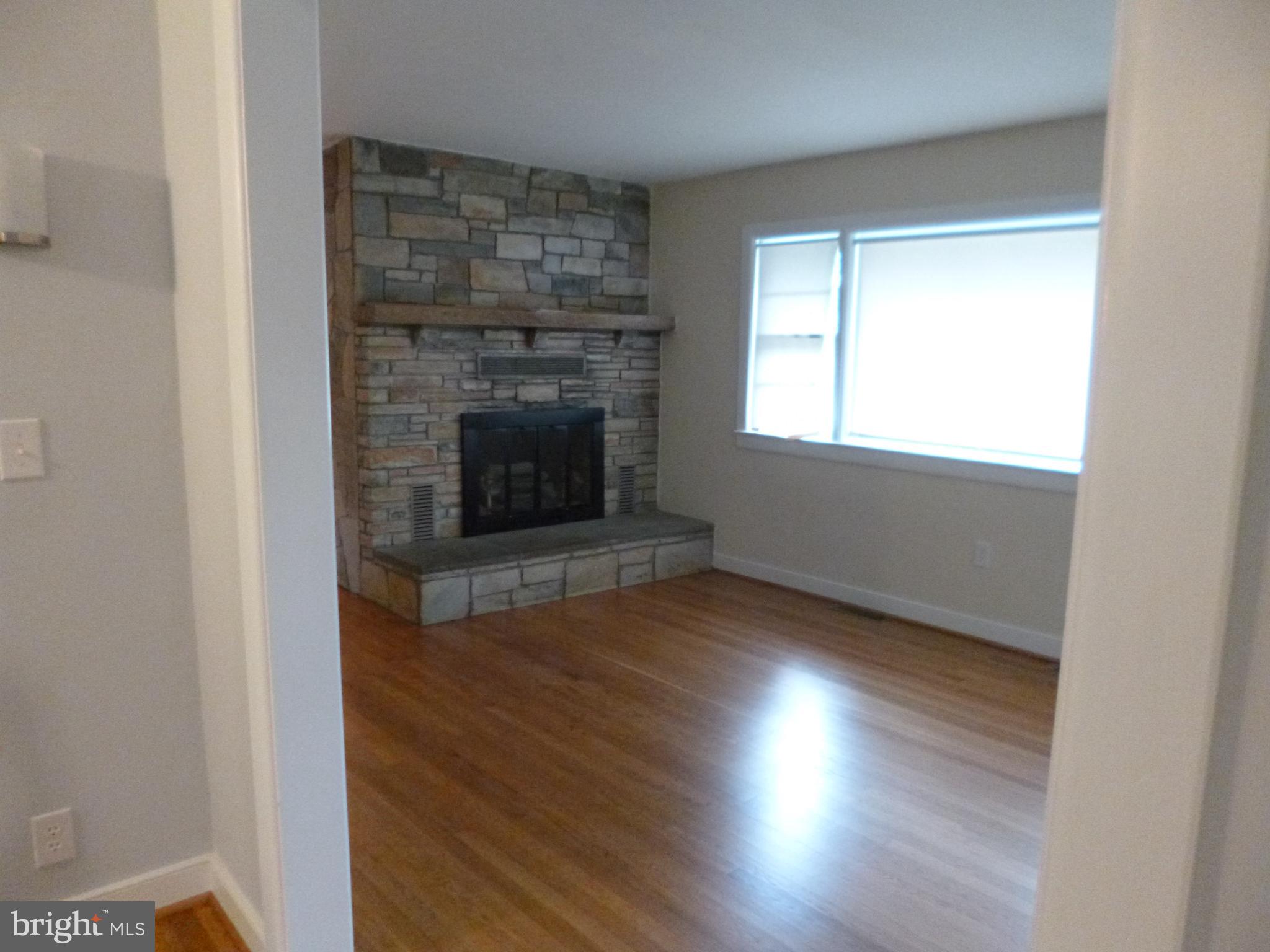 JACKSON PARK - Residential Lease