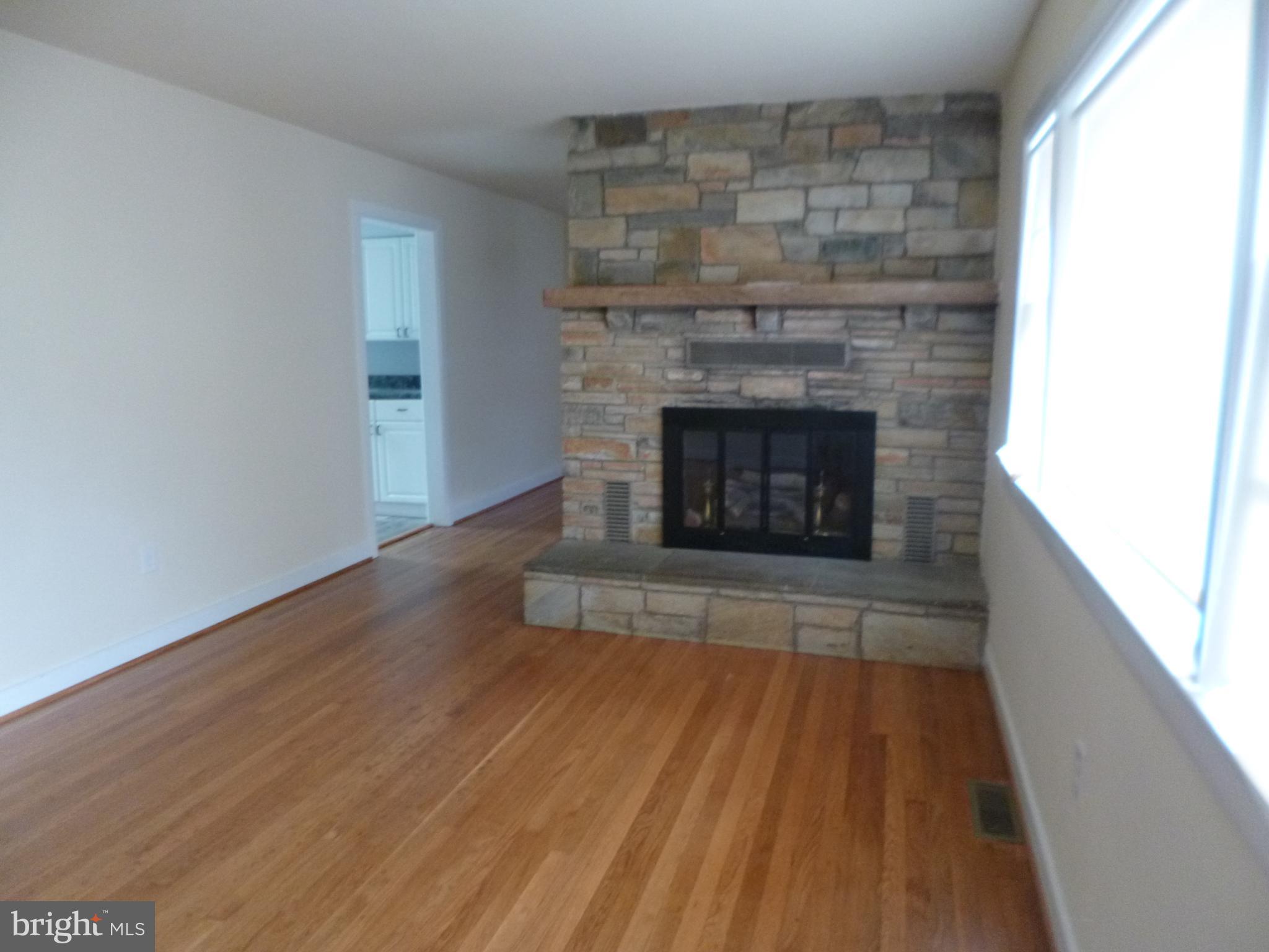 JACKSON PARK - Residential Lease