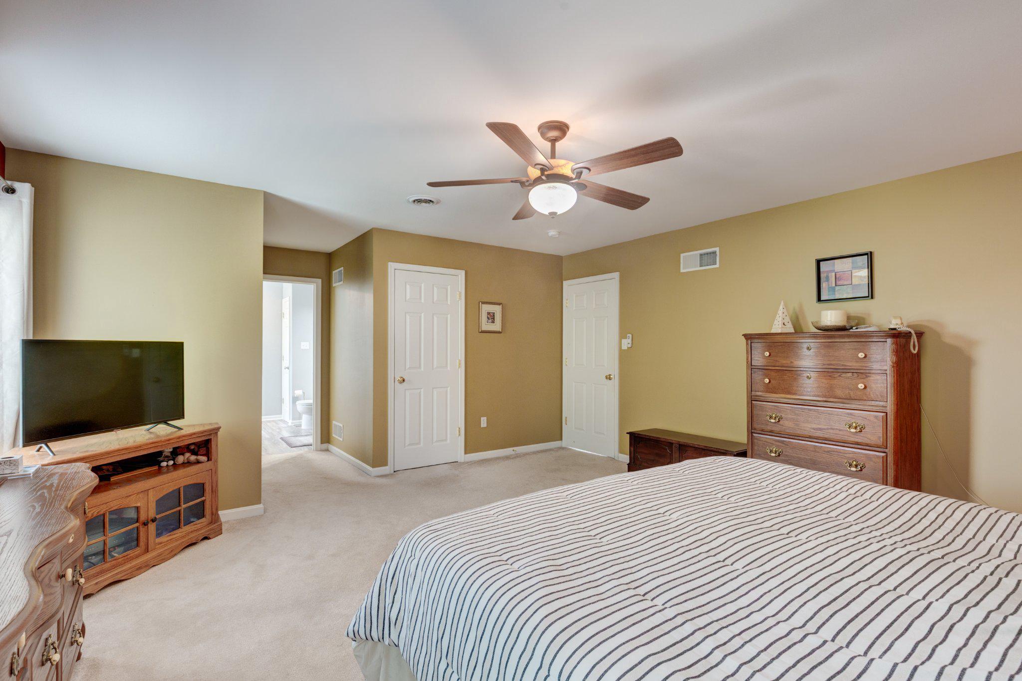 MEADOWVIEW - Residential