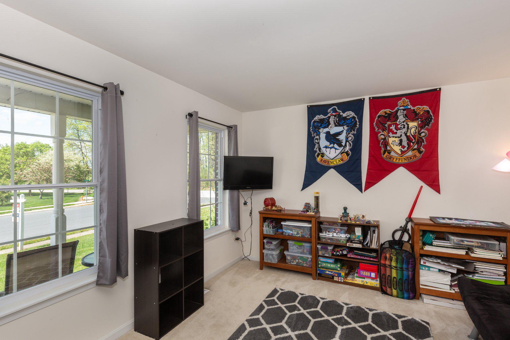 MEADOWVIEW - Residential