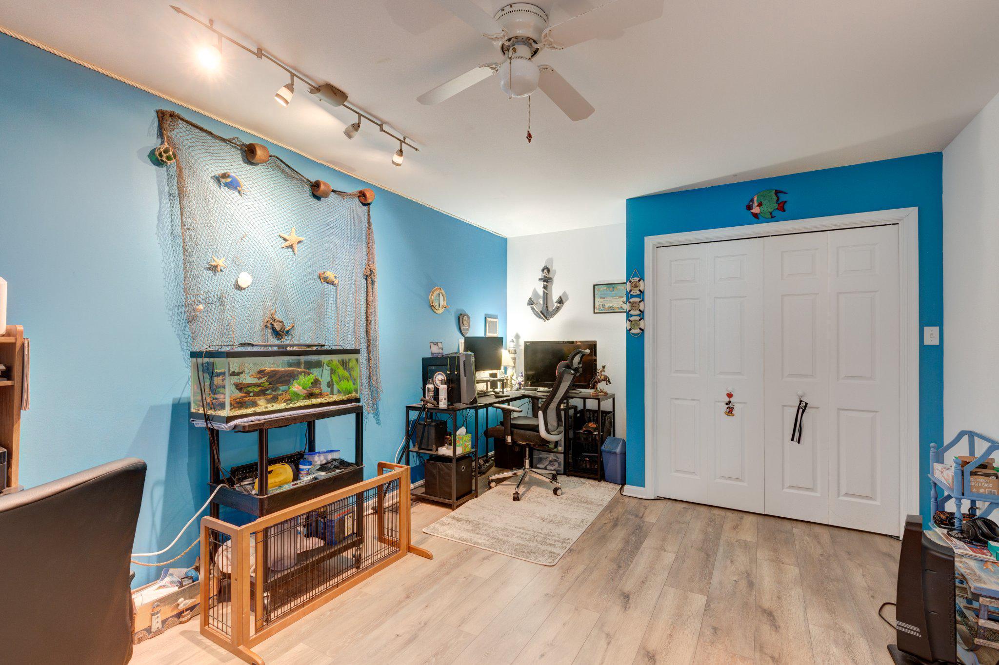 MEADOWVIEW - Residential