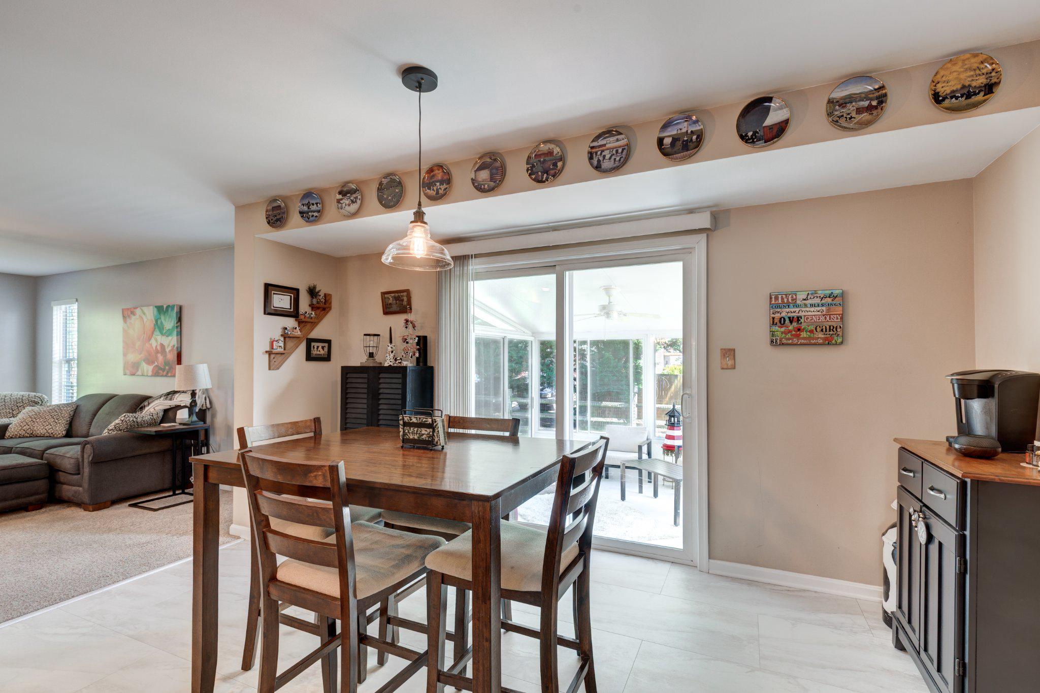 MEADOWVIEW - Residential