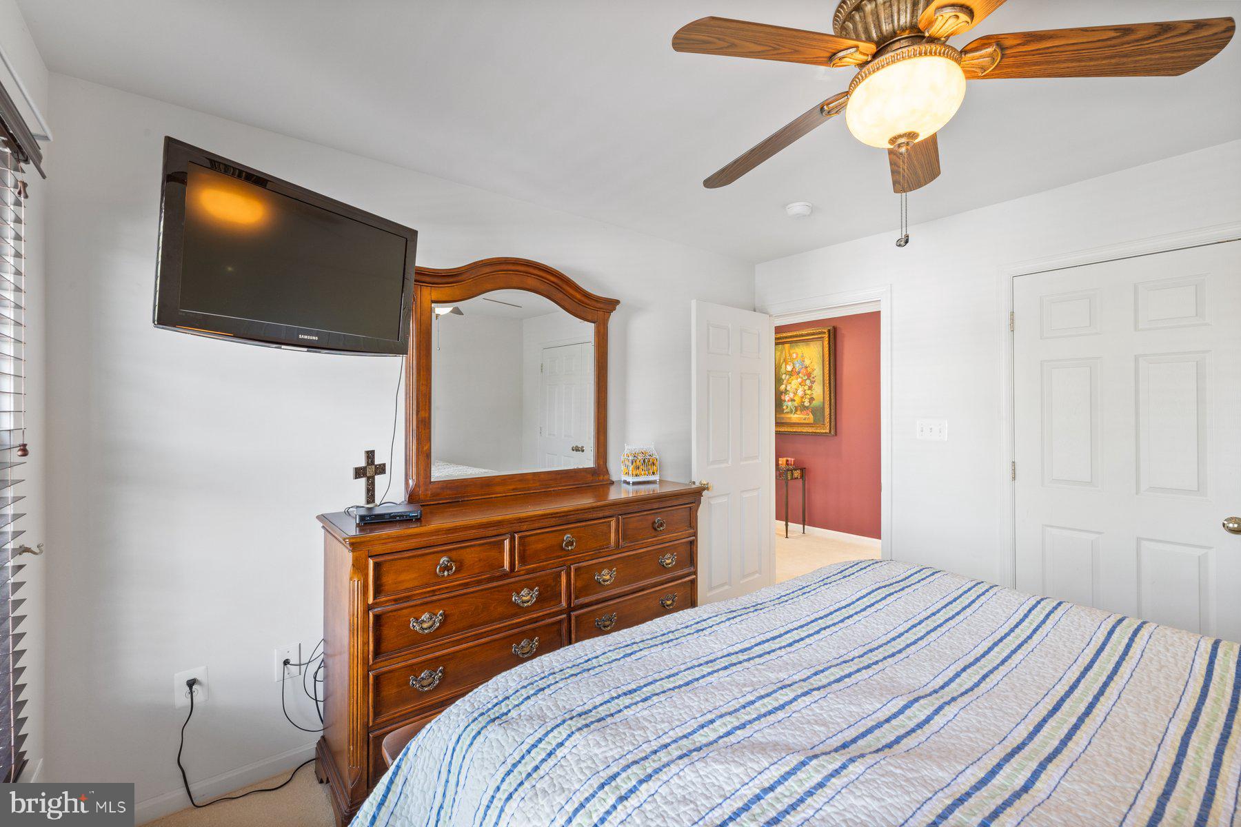 CHAPEL GROVE - Residential