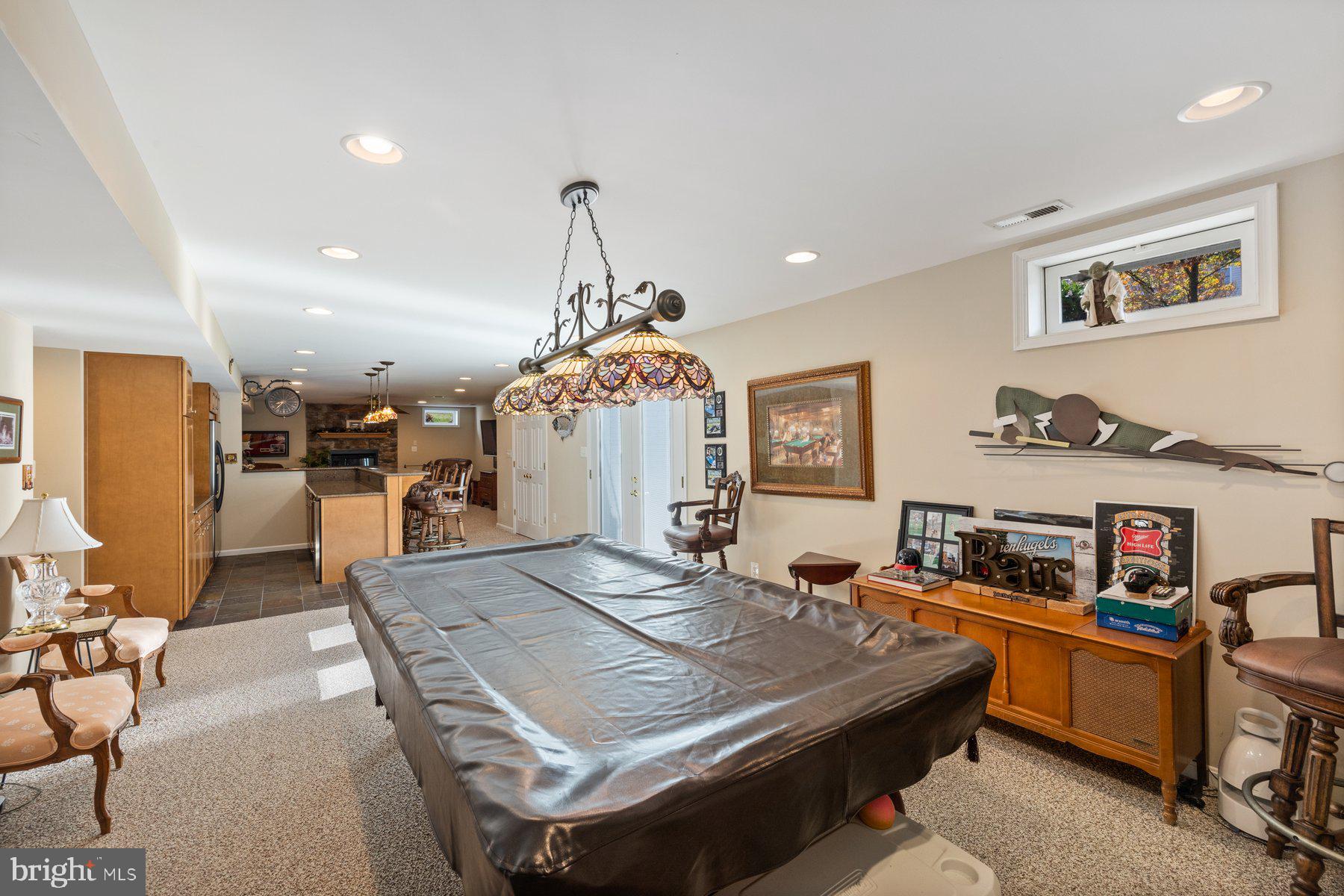 CHAPEL GROVE - Residential