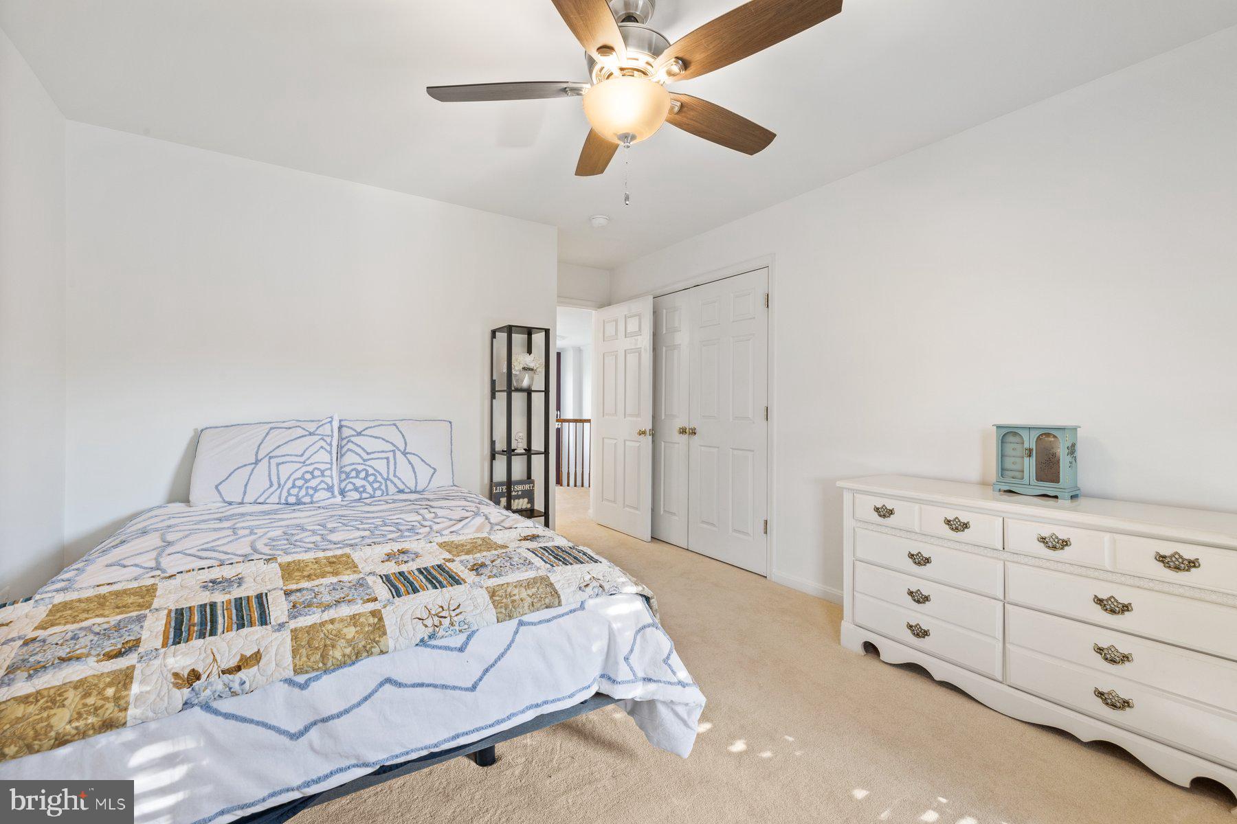 CHAPEL GROVE - Residential