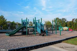 CHAPEL GROVE - Residential