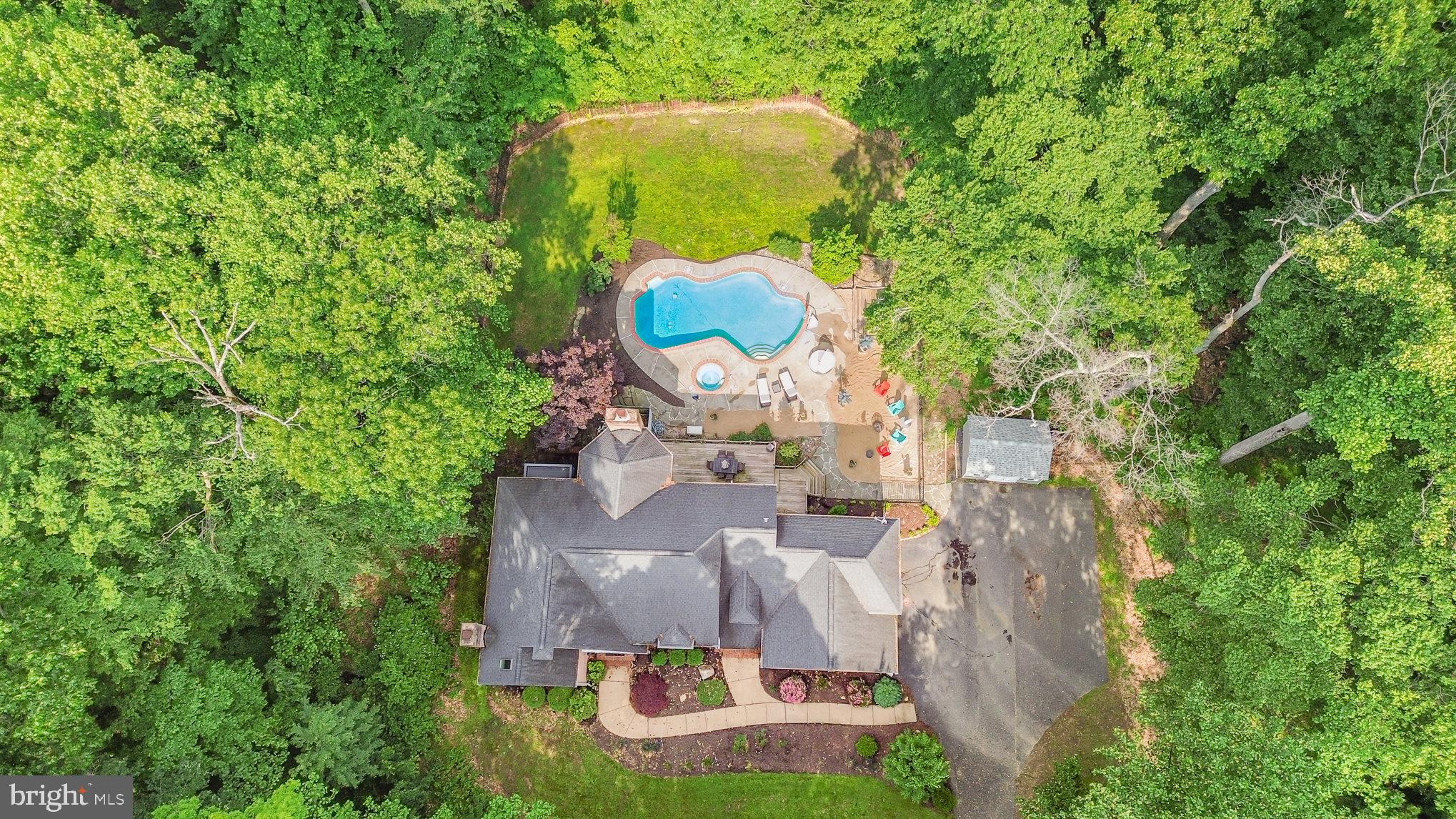 3042 OAK FARM ROAD