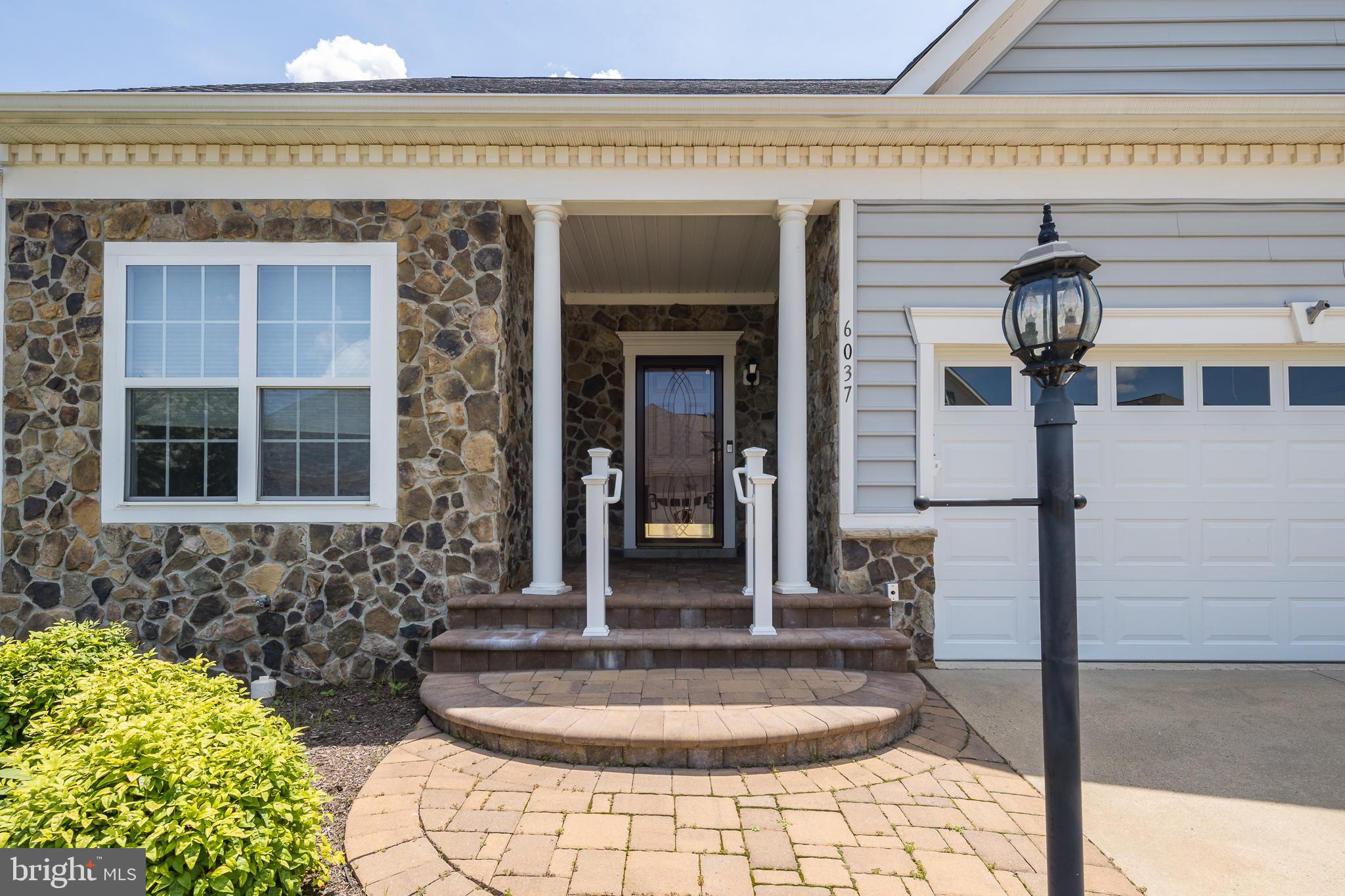 6037 CALUMET COURT
