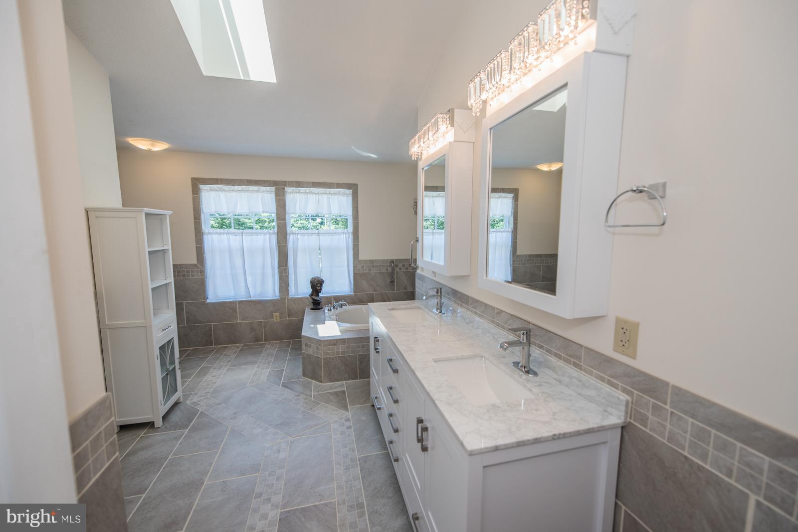 VALLEY HIGH TIMBER FARMS - Residential