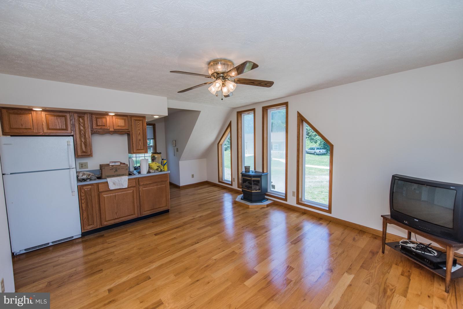 VALLEY HIGH TIMBER FARMS - Residential