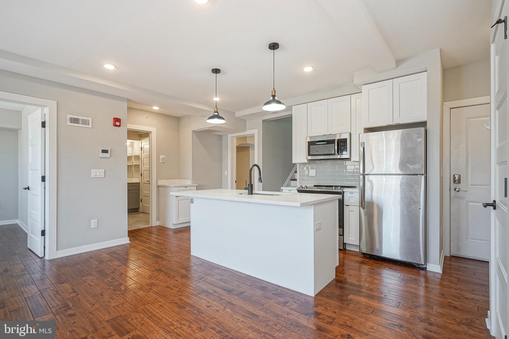 FRANCISVILLE - Residential Lease