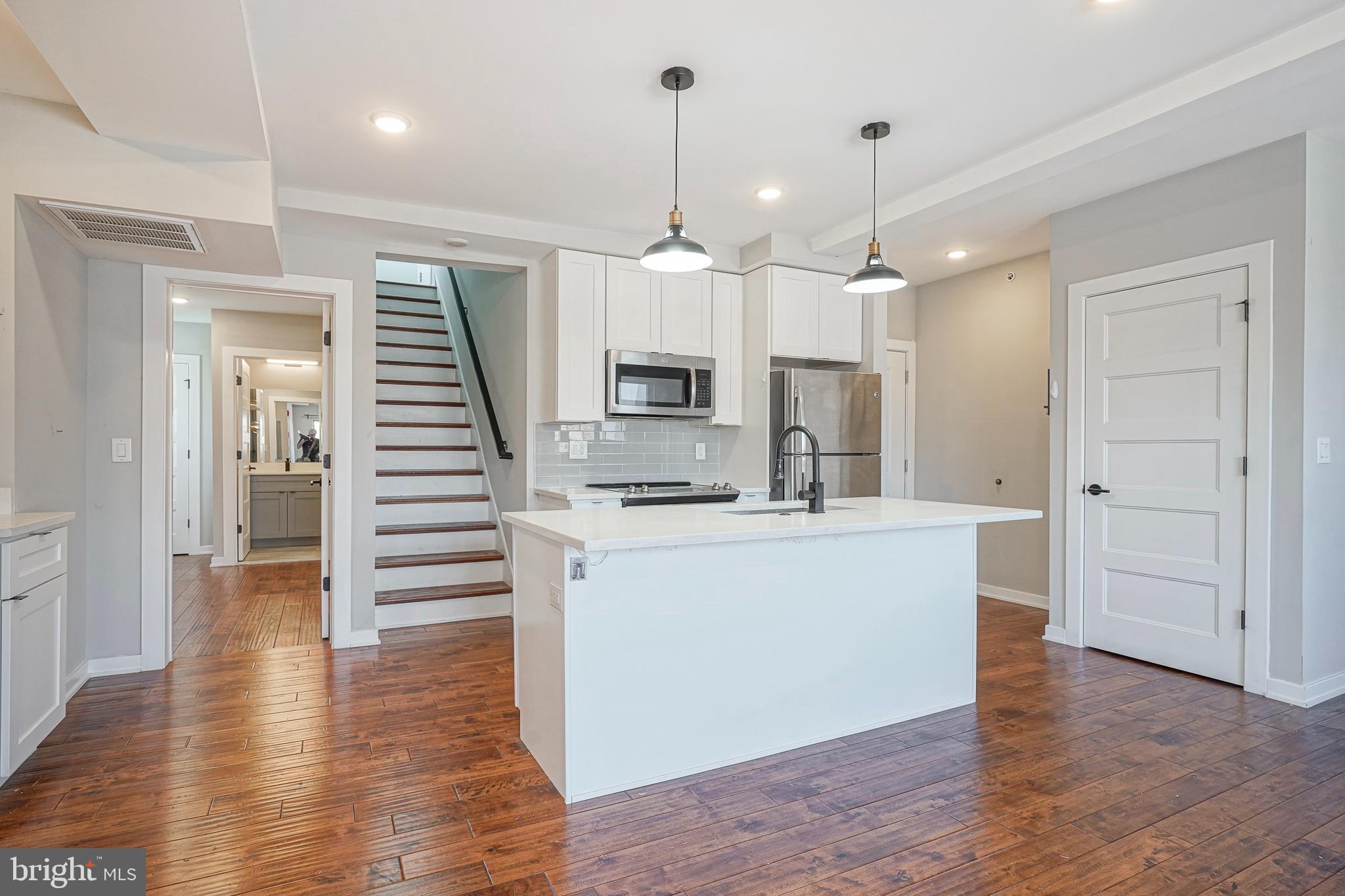 FRANCISVILLE - Residential Lease