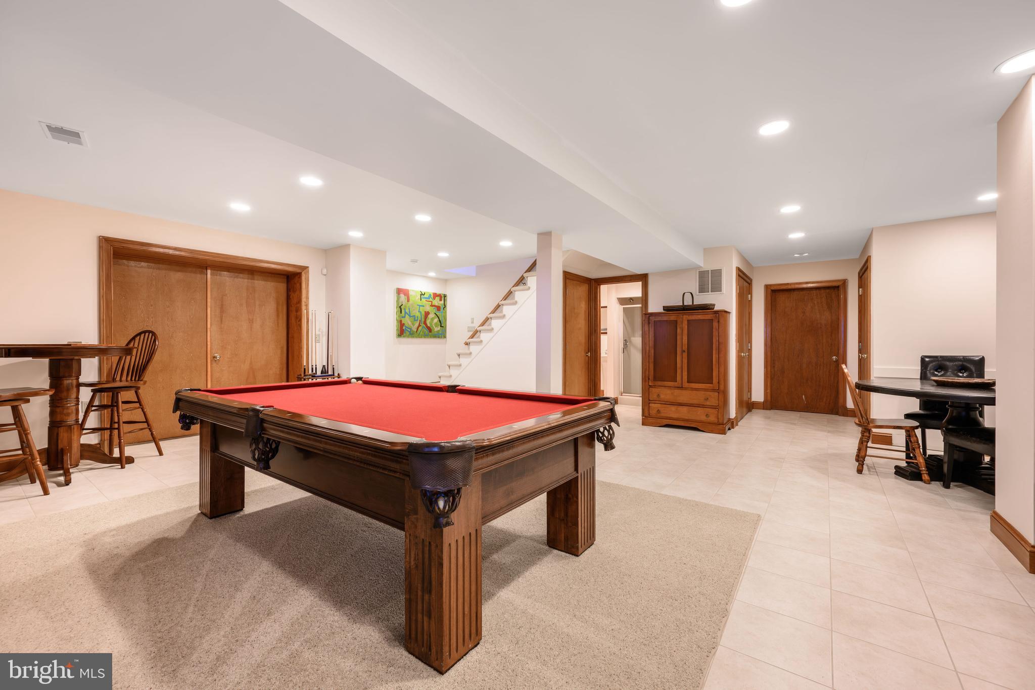 BENNETT POINT - Residential