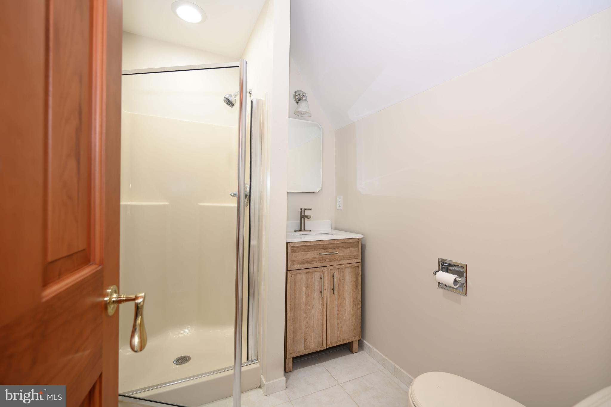 BENNETT POINT - Residential