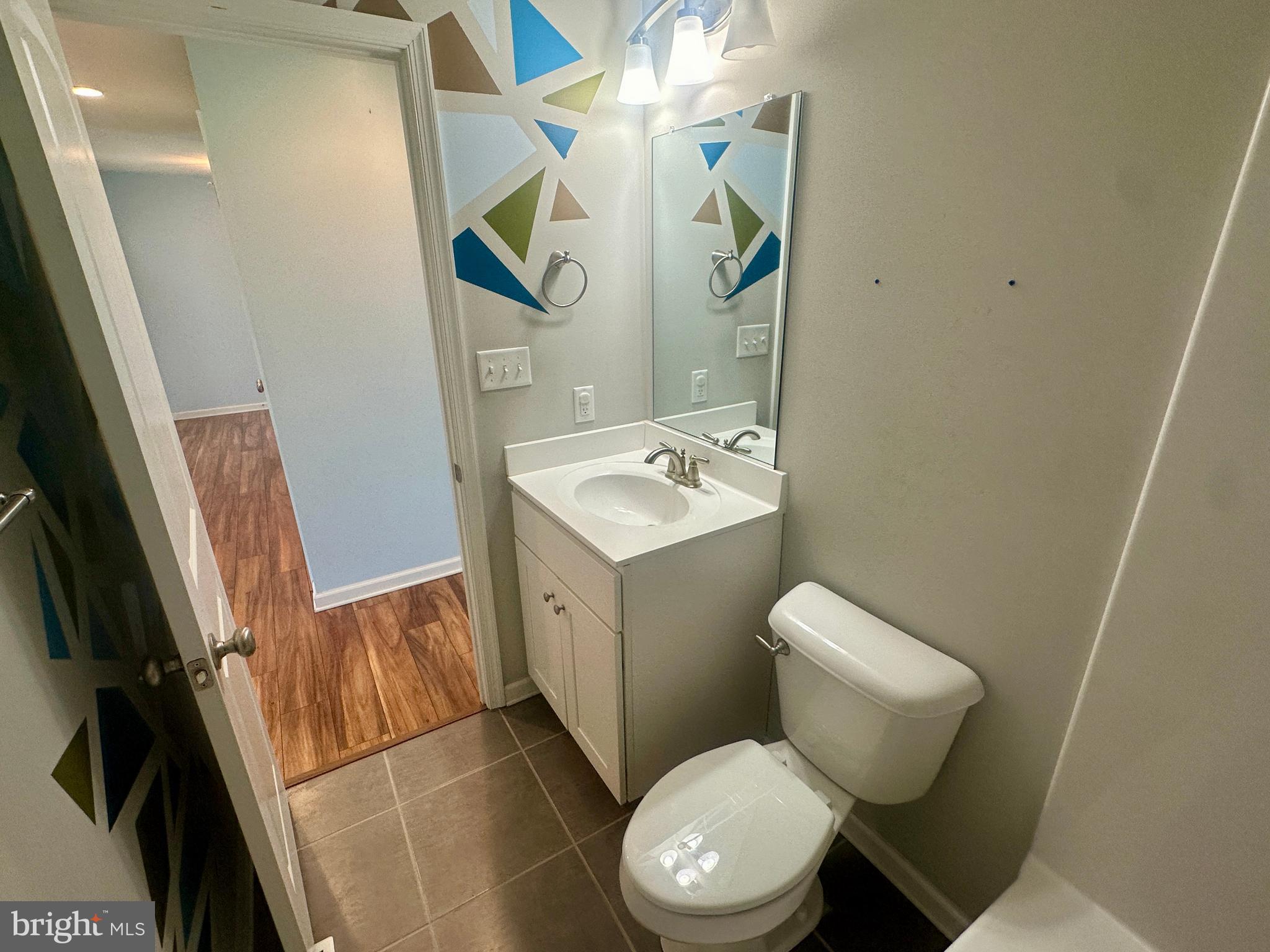 HICKORY RUN II - Residential