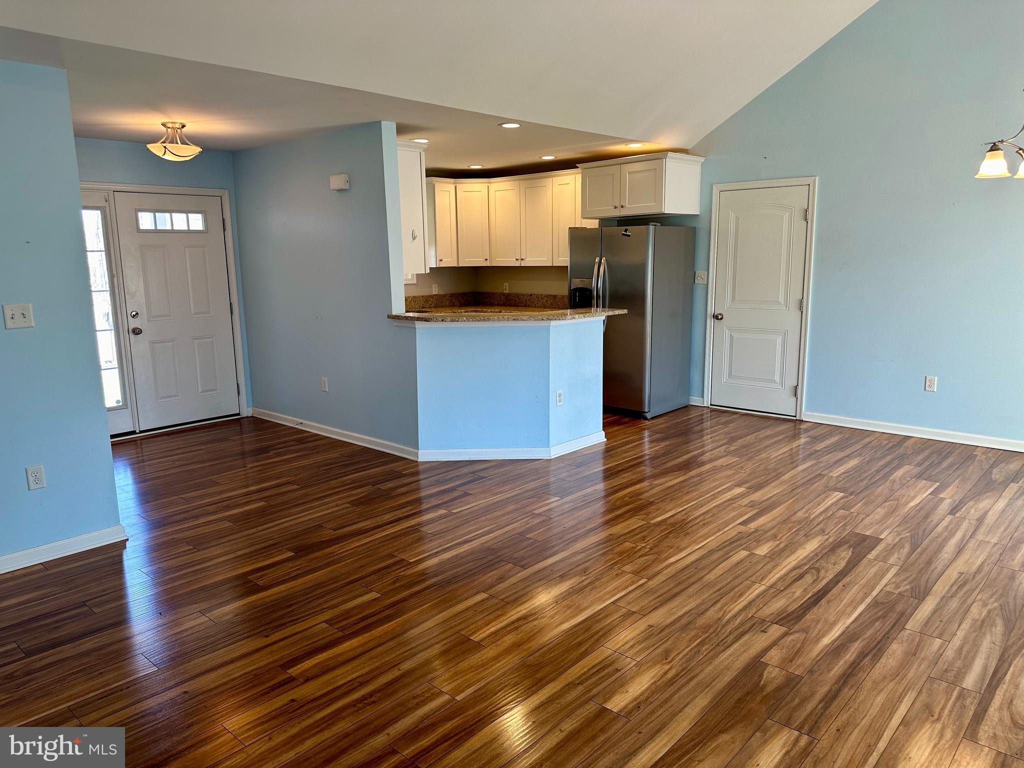 HICKORY RUN II - Residential