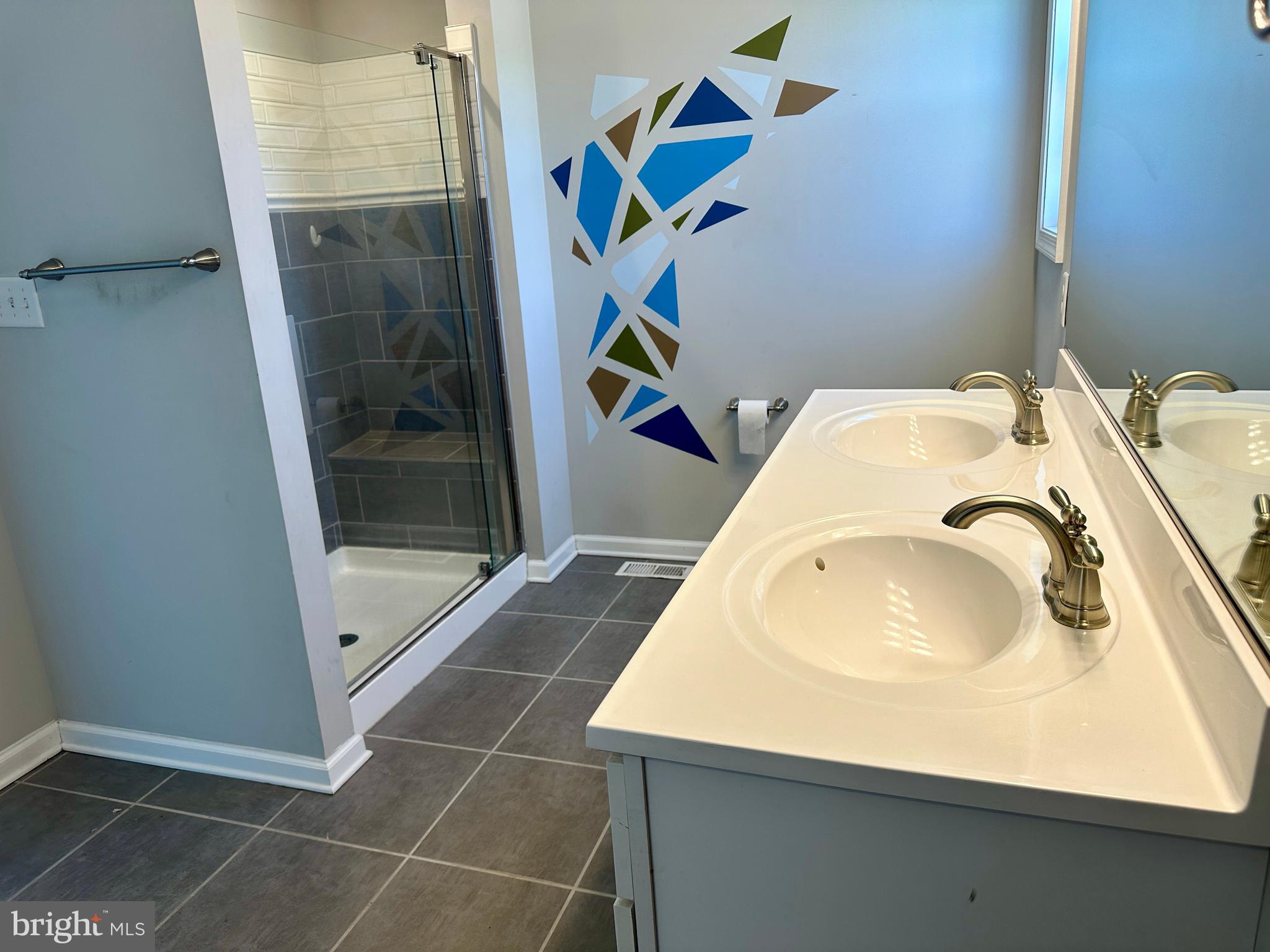 HICKORY RUN II - Residential