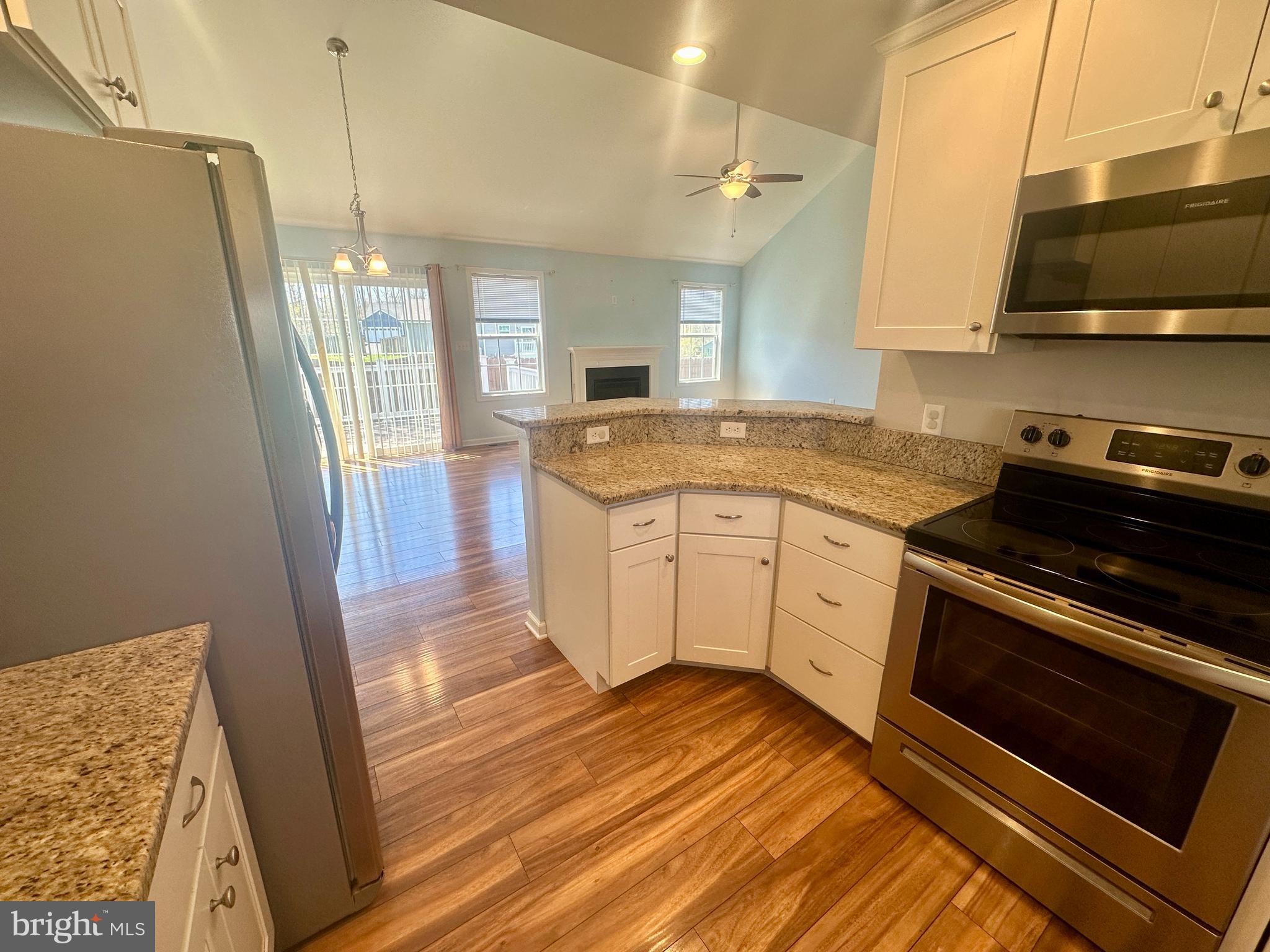 HICKORY RUN II - Residential