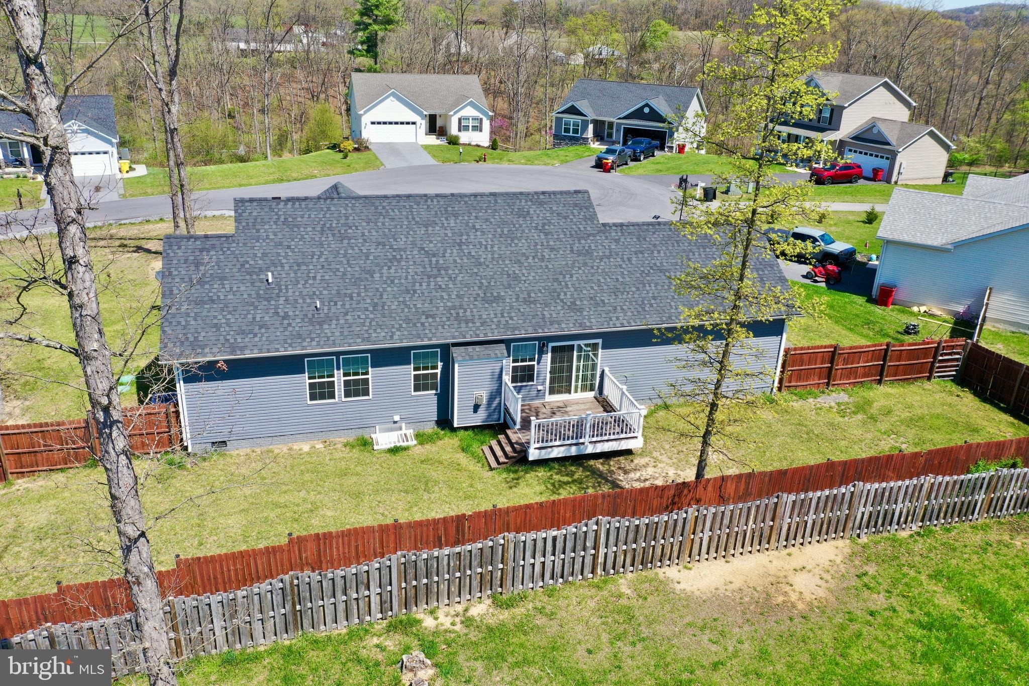 HICKORY RUN II - Residential