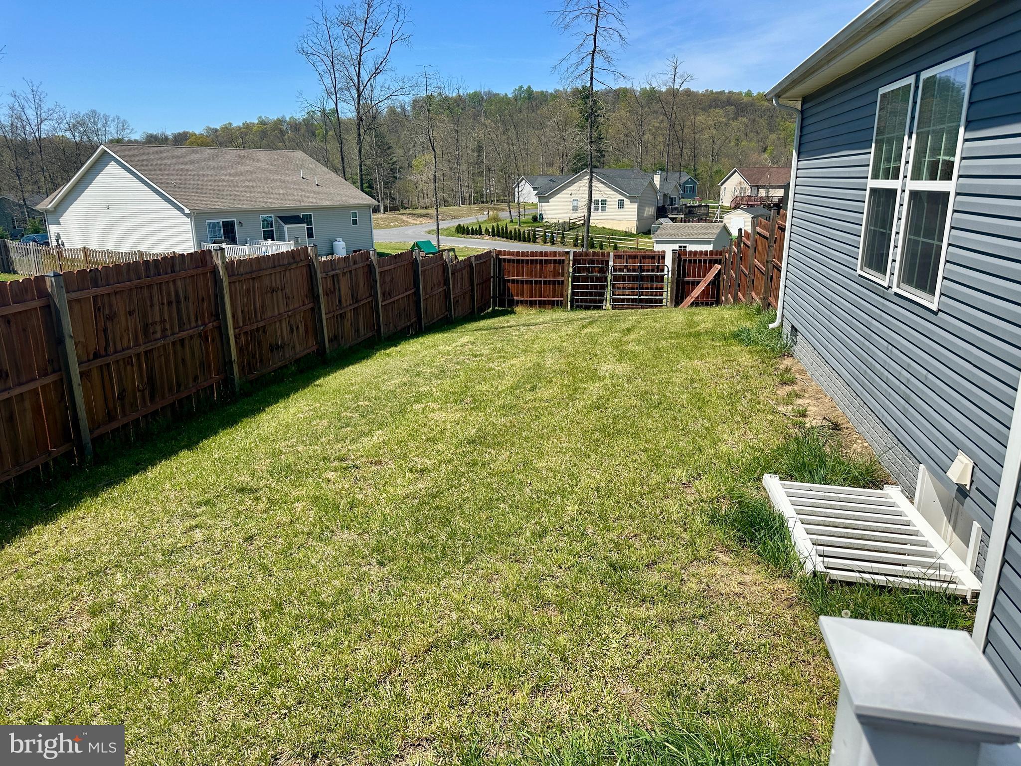 HICKORY RUN II - Residential