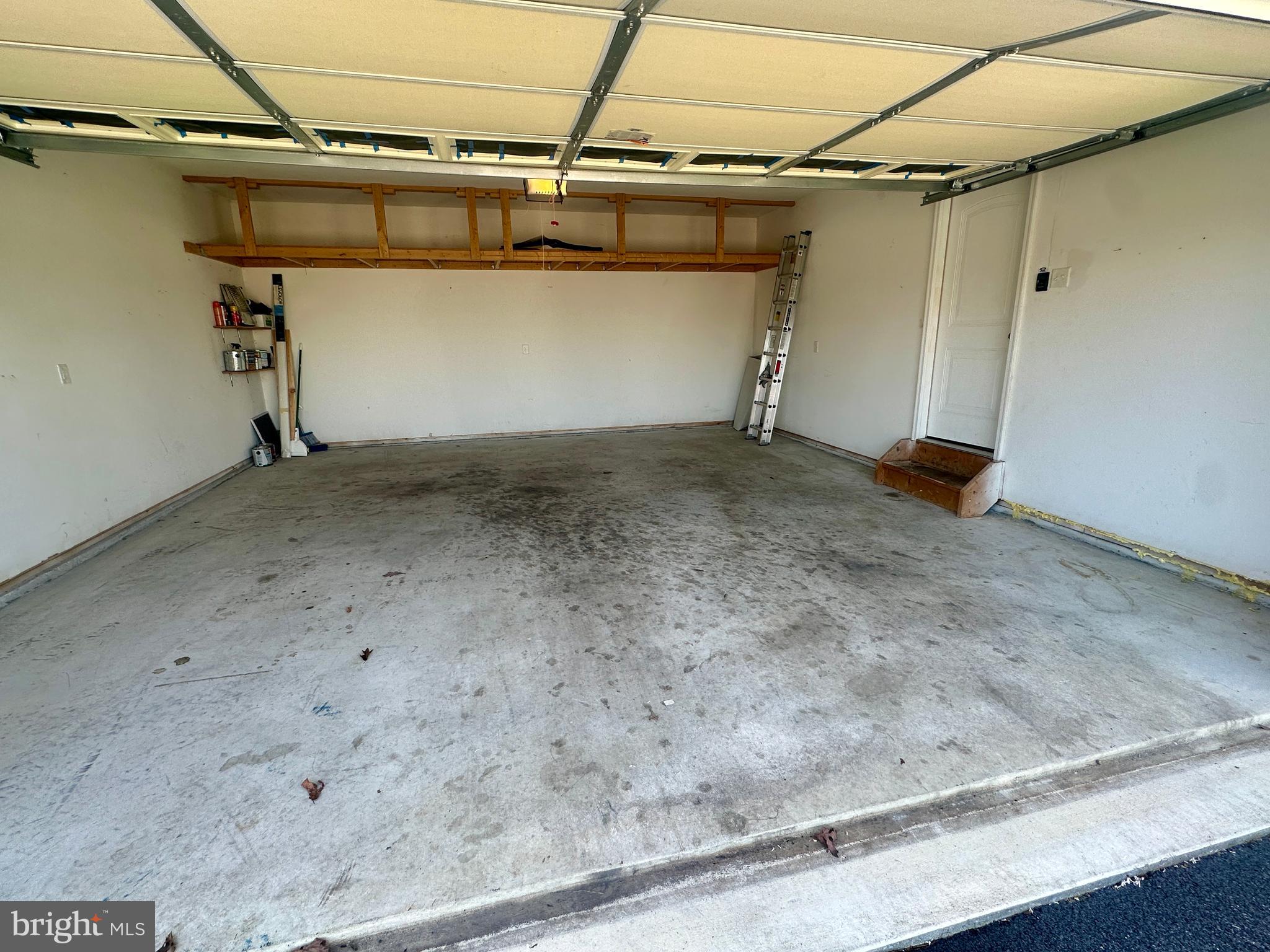 HICKORY RUN II - Residential