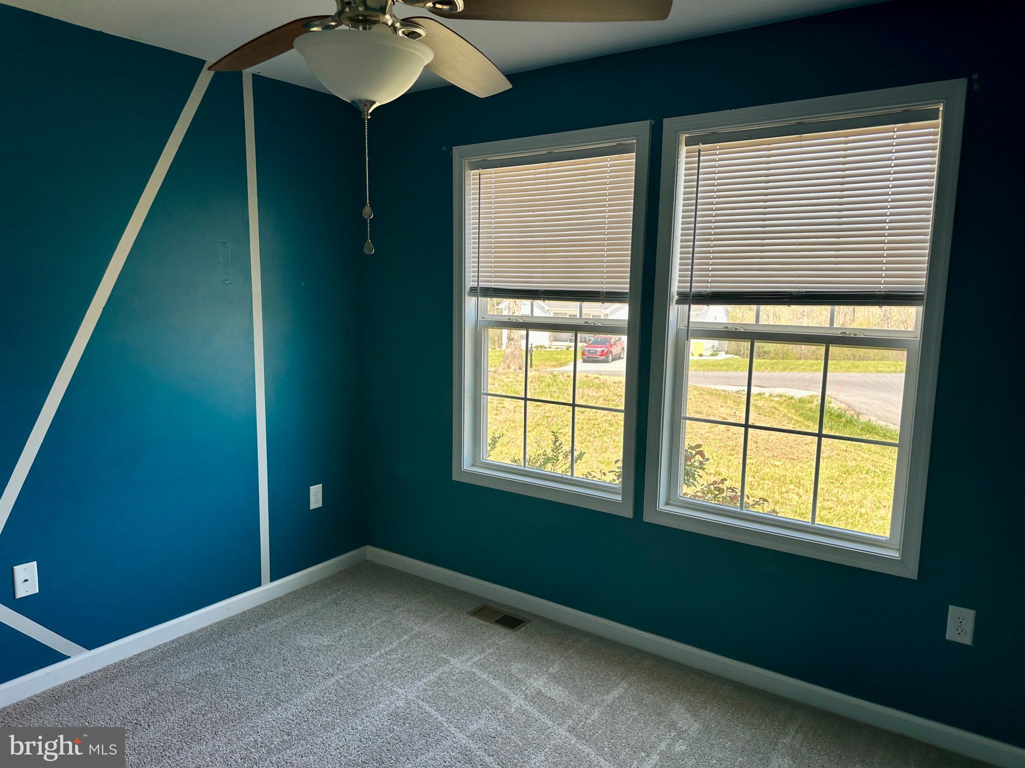 HICKORY RUN II - Residential