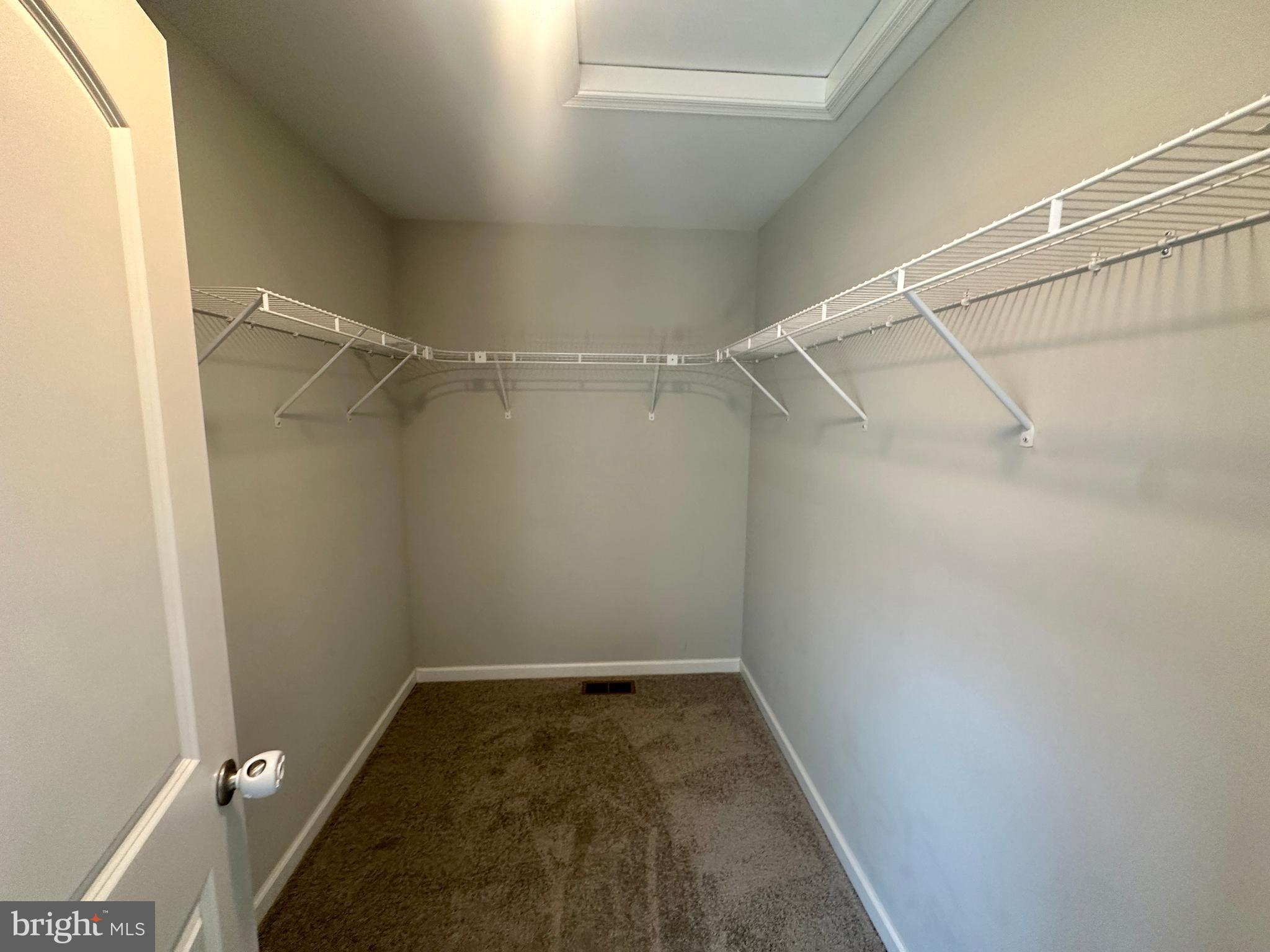 HICKORY RUN II - Residential