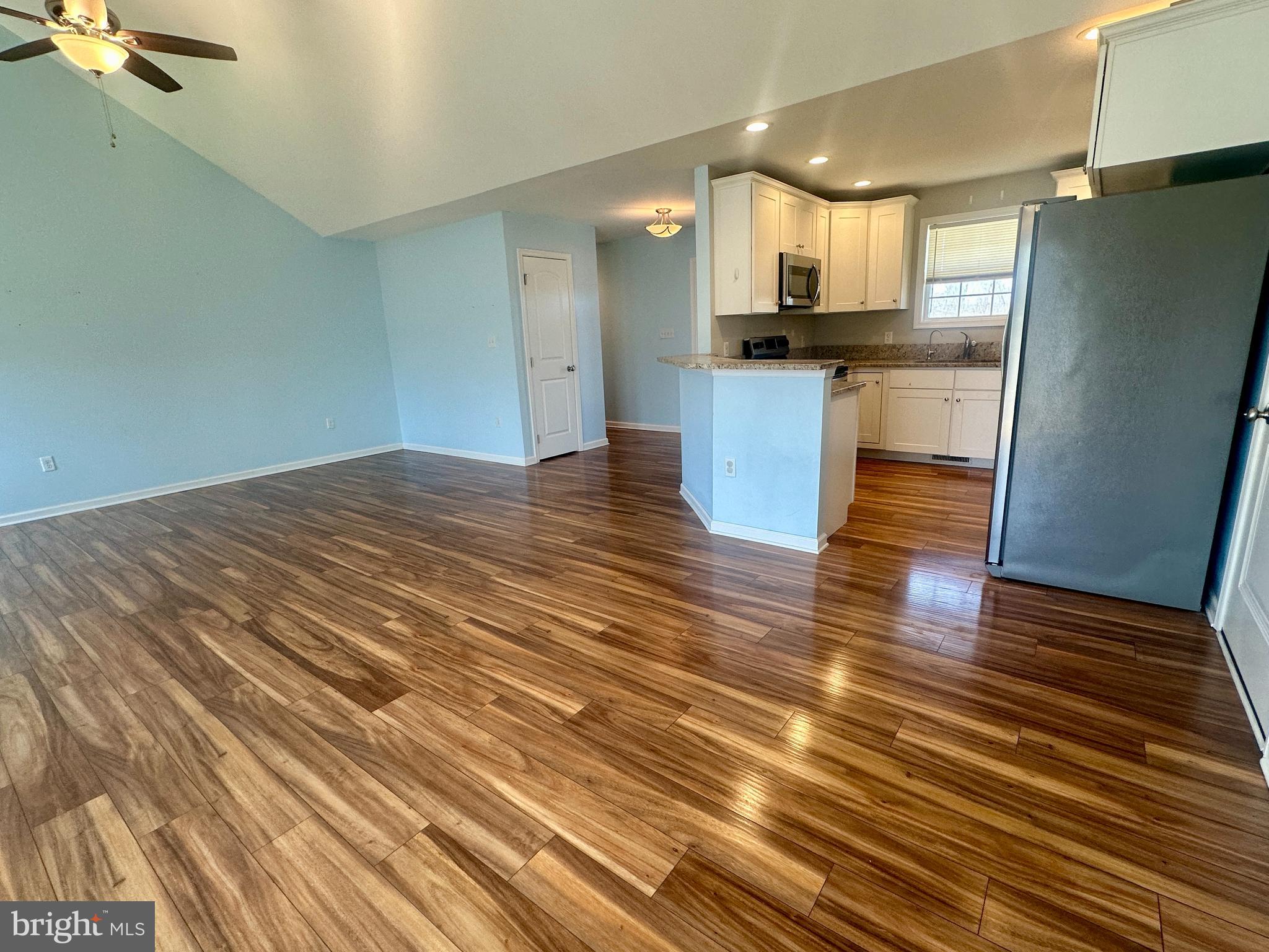 HICKORY RUN II - Residential