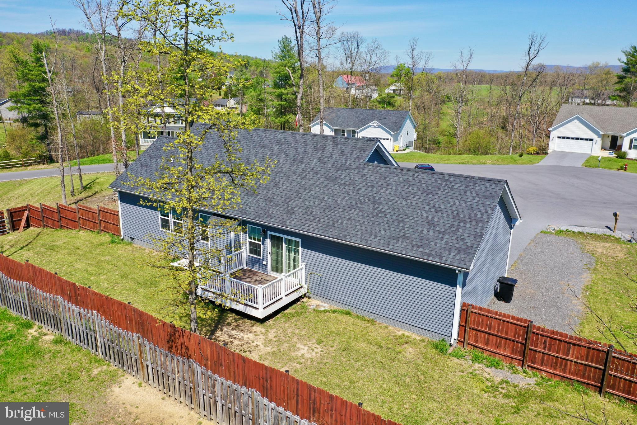 HICKORY RUN II - Residential