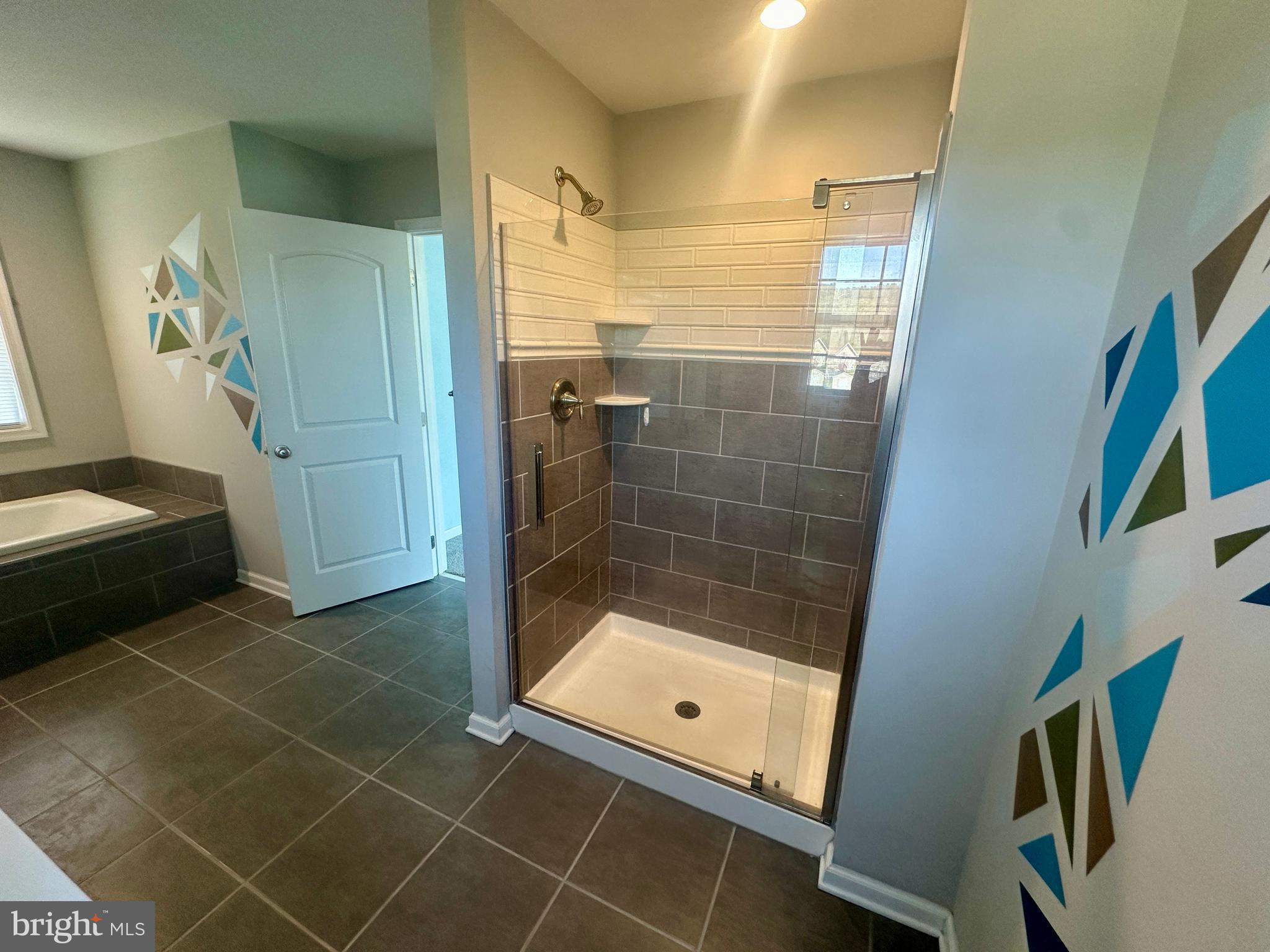 HICKORY RUN II - Residential