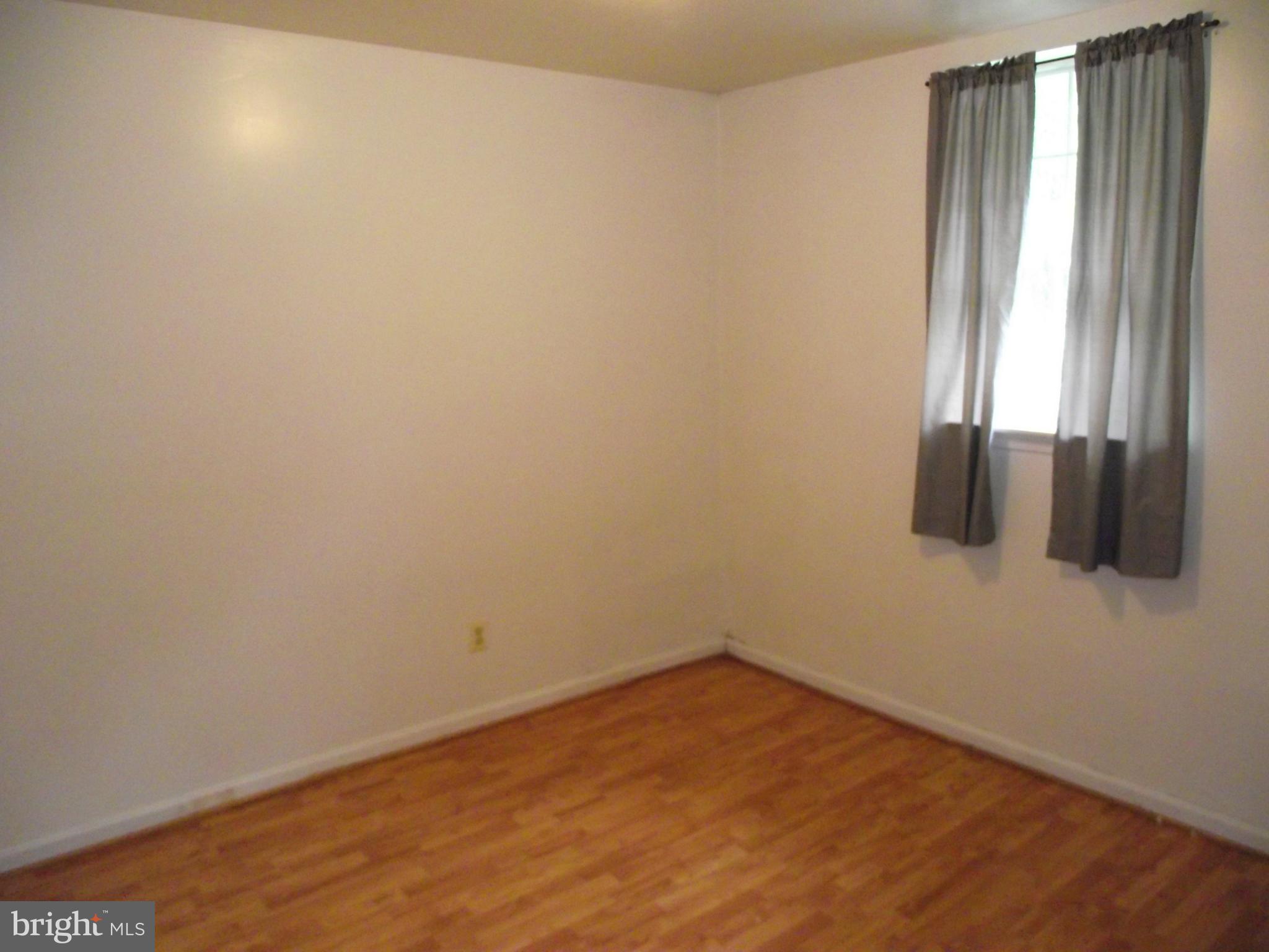 VILLAGE OF MOUNT AIR - Residential Lease