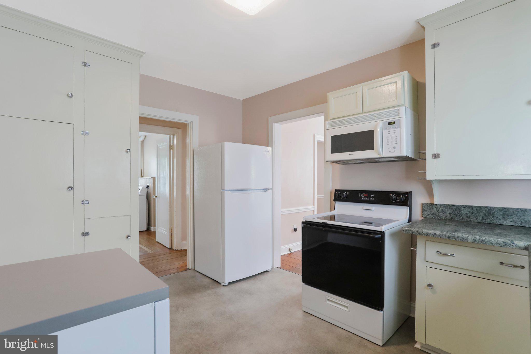 MARTINSBURG CITY - Residential