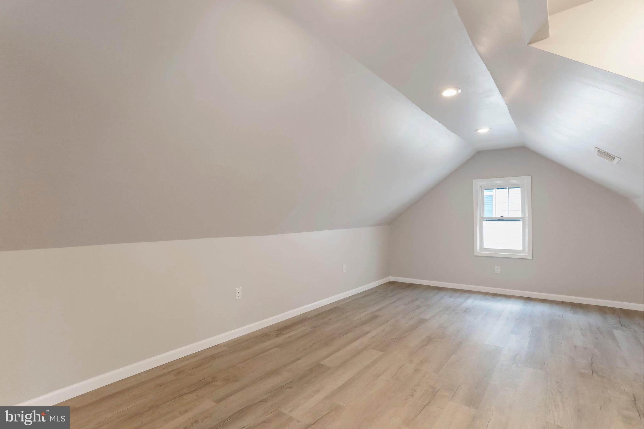 MARTINSBURG CITY - Residential