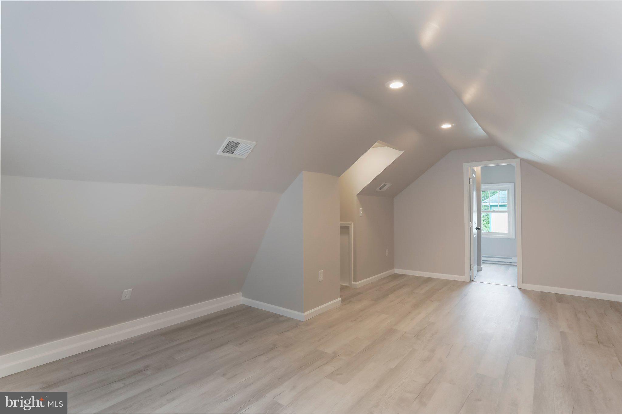 MARTINSBURG CITY - Residential