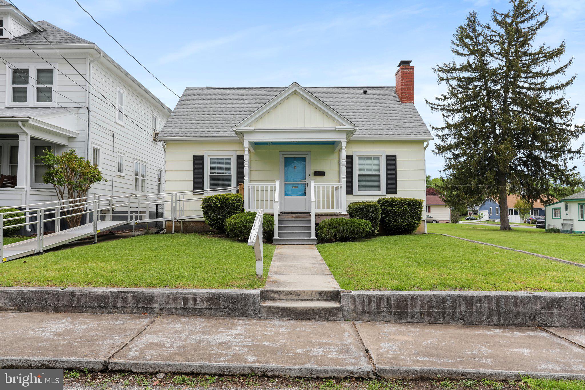 MARTINSBURG CITY - Residential