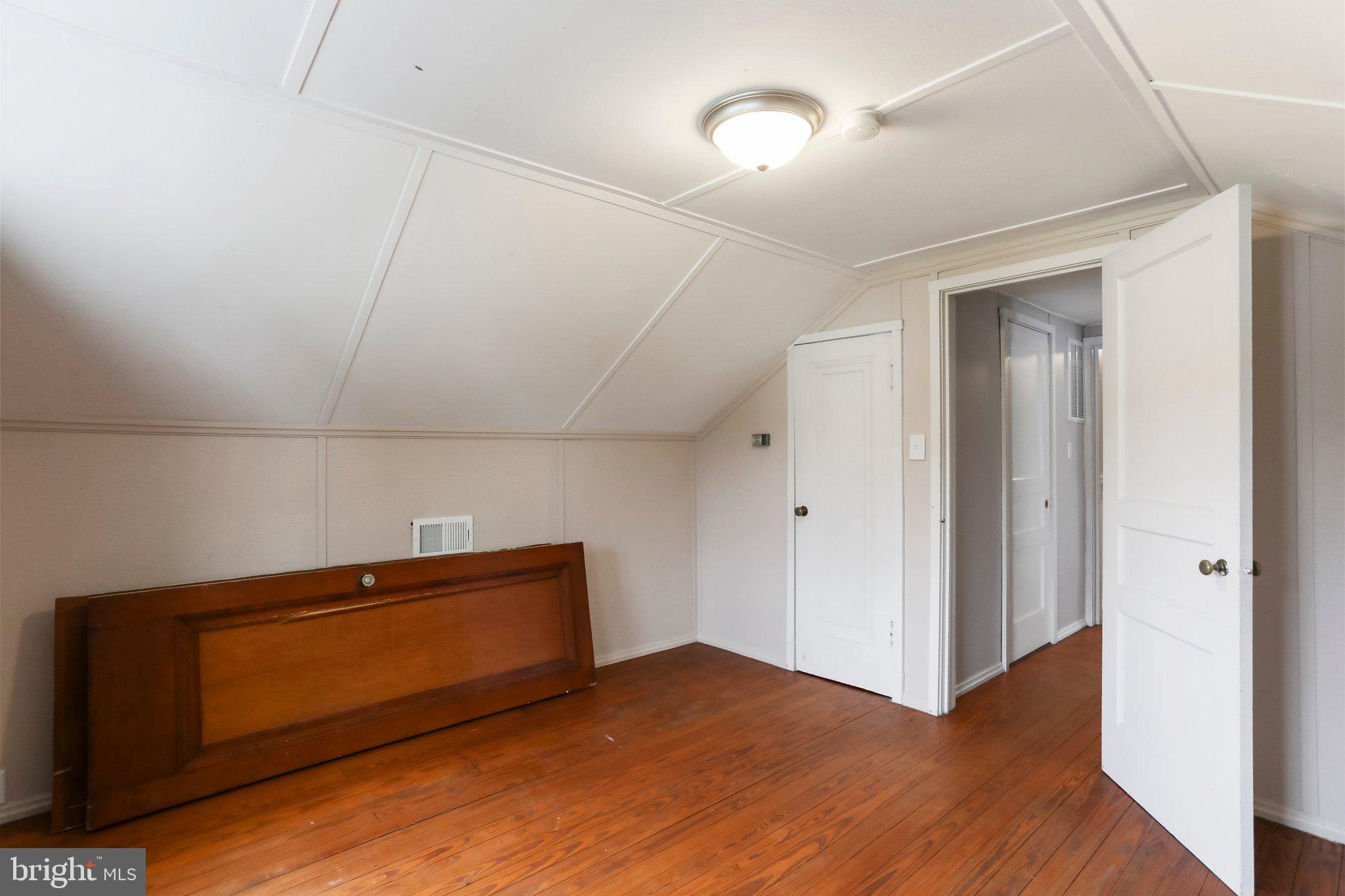 MARTINSBURG CITY - Residential