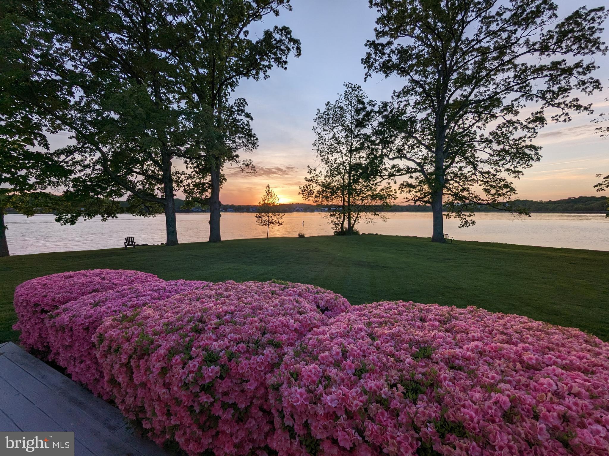 LAKE MEADE - Residential