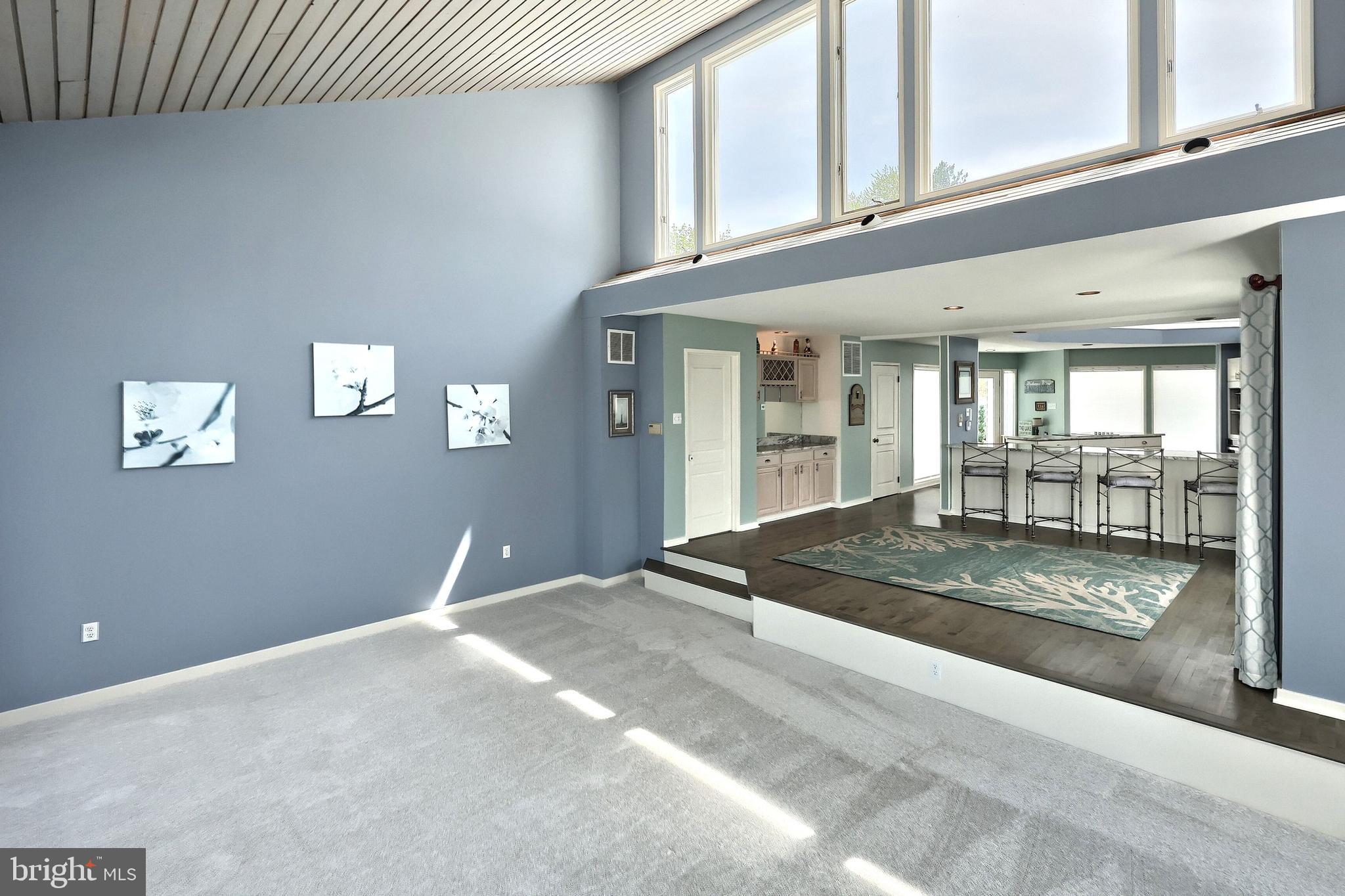 LAKE MEADE - Residential