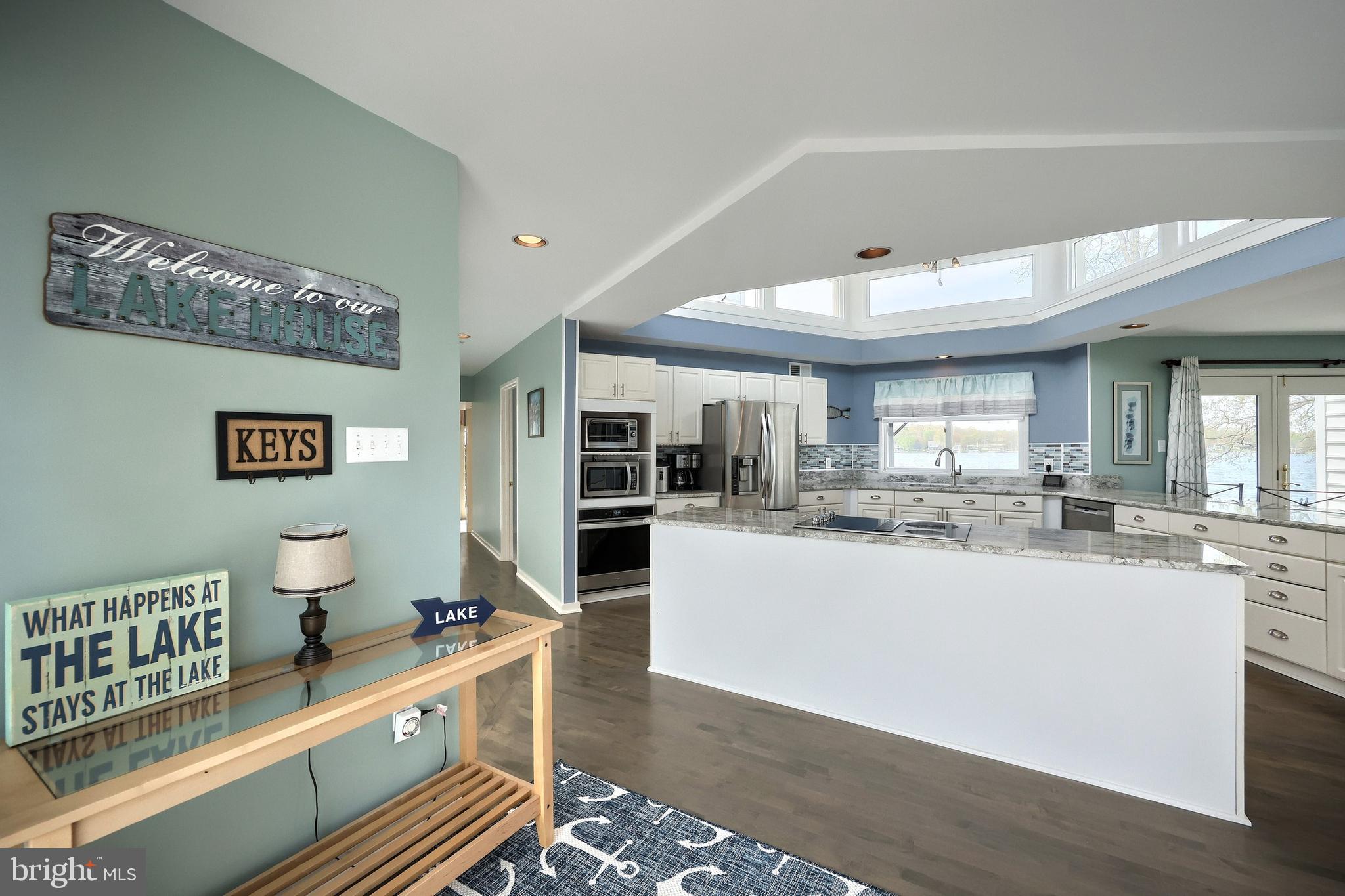 LAKE MEADE - Residential