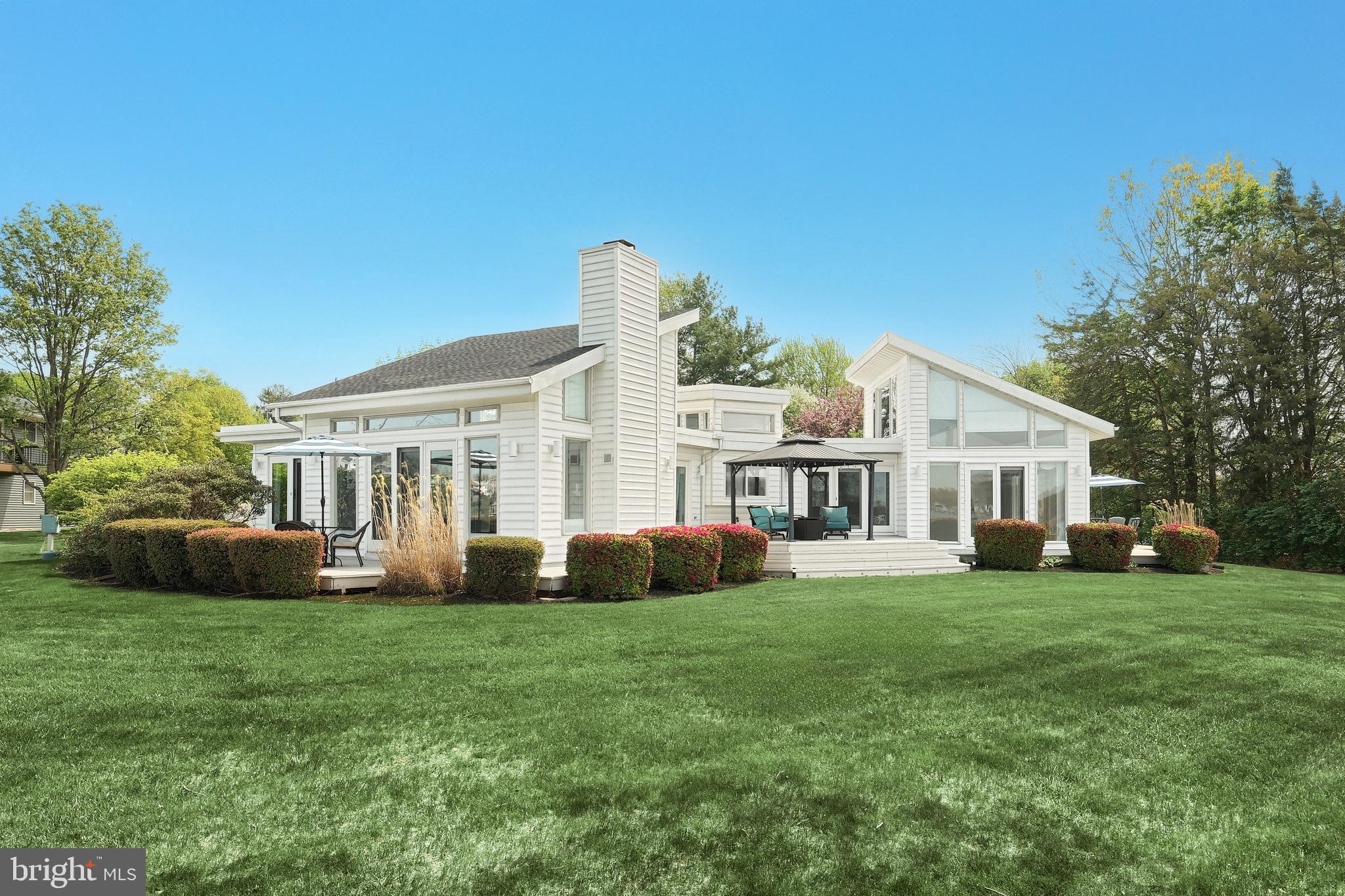 LAKE MEADE - Residential