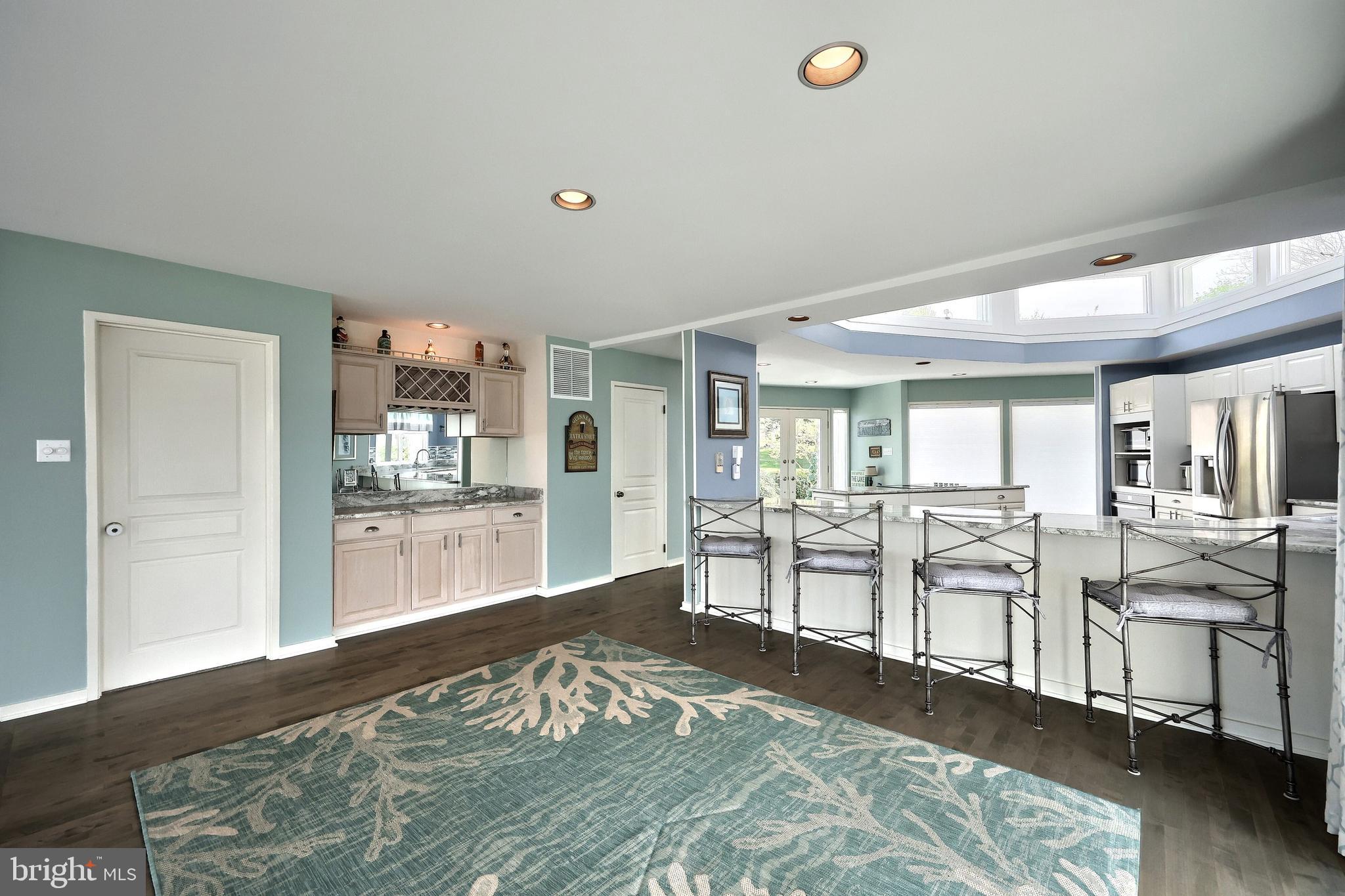 LAKE MEADE - Residential