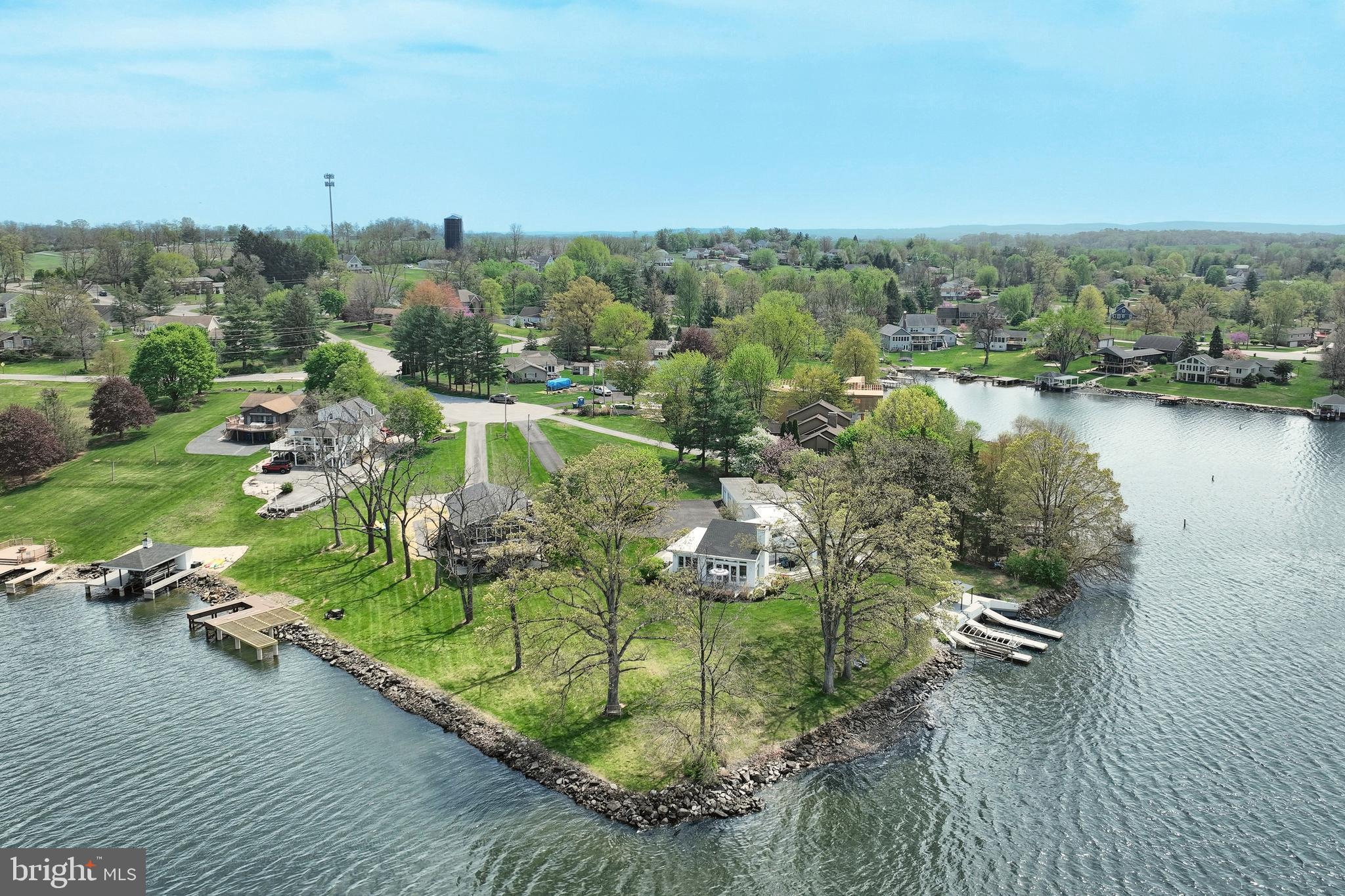 LAKE MEADE - Residential