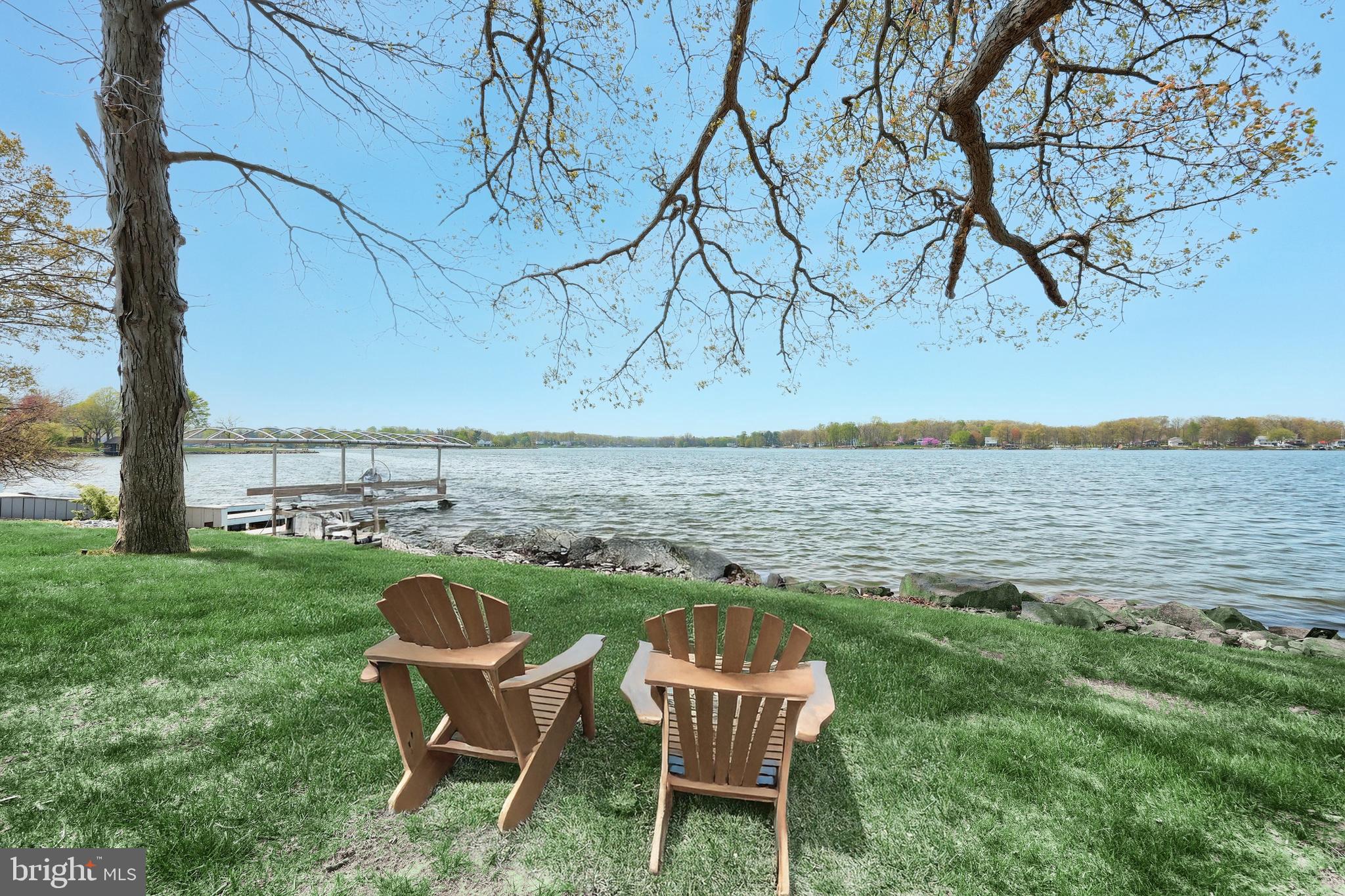 LAKE MEADE - Residential