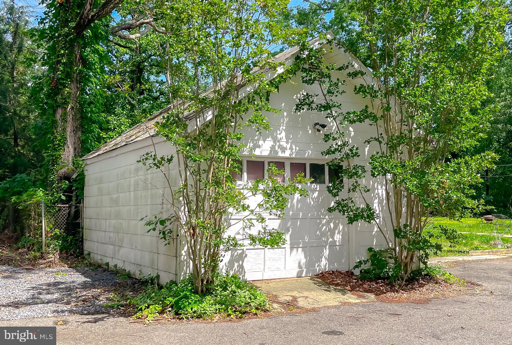 23181 TOWN CREEK DRIVE