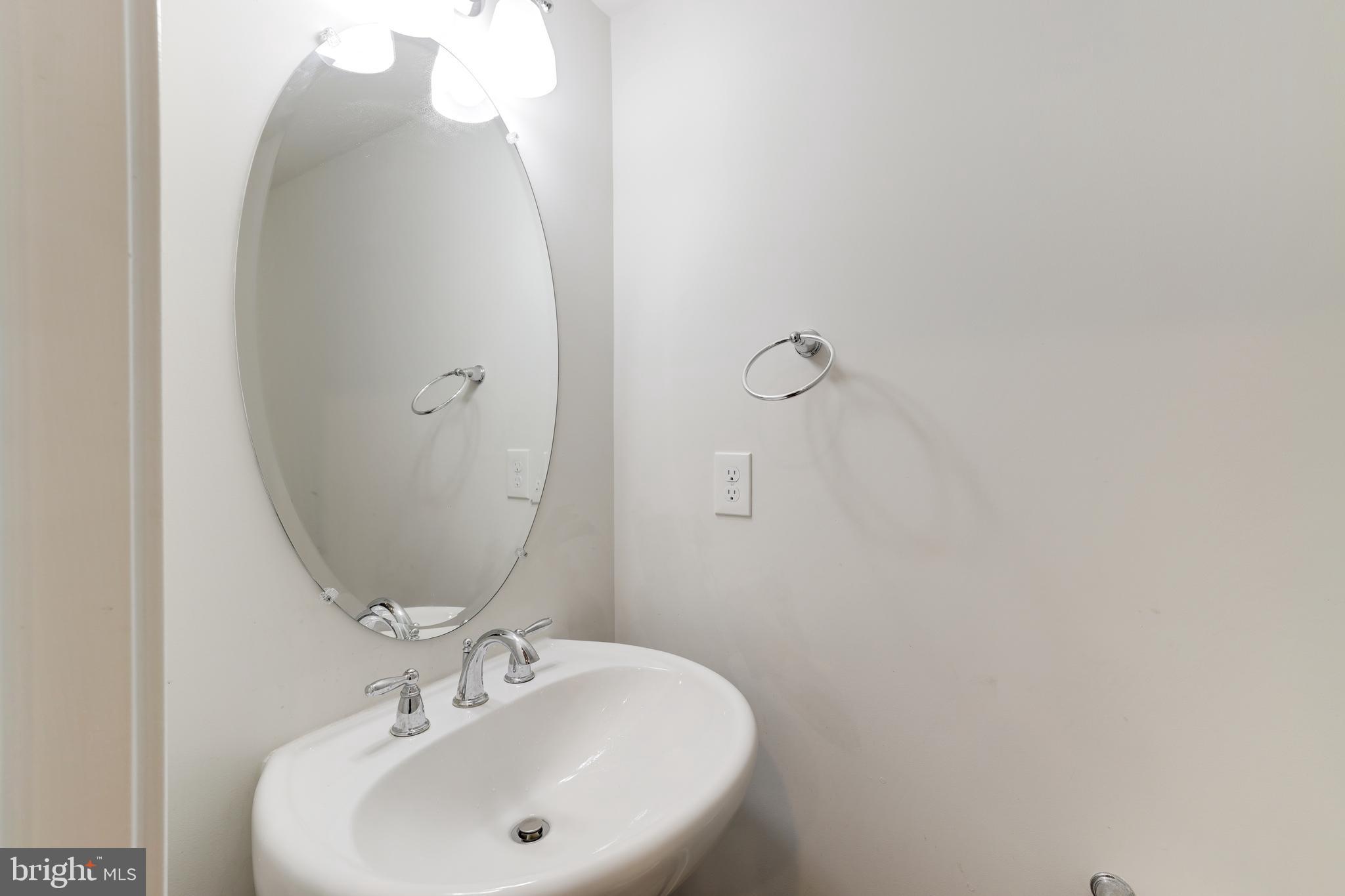 FAIRFAX COUNTY - Residential Lease