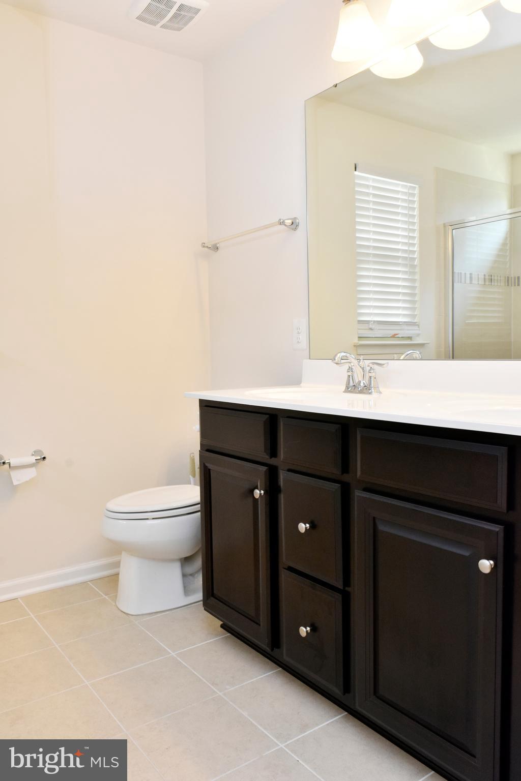 JEFFERSON PLACE - Residential Lease