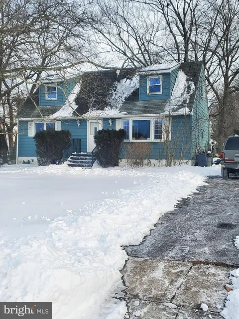 16 Bittersweet Road, Trenton, NJ MLS: NJME2072276