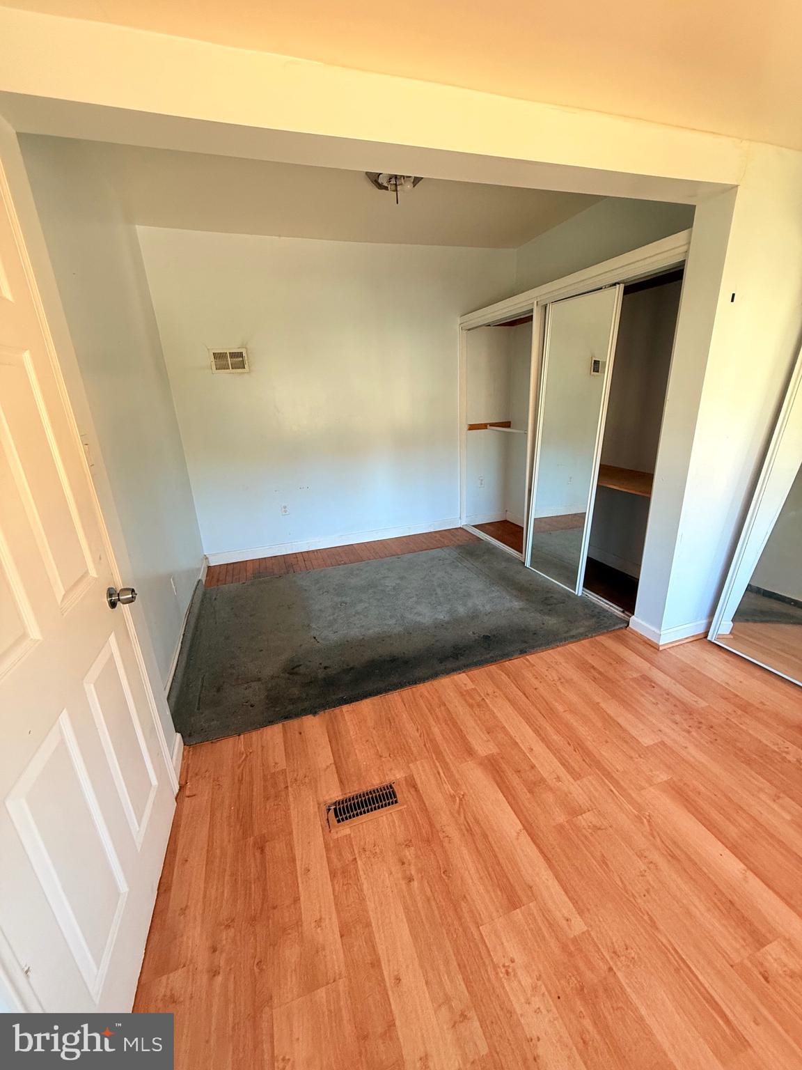 MOYERS PARK - Residential