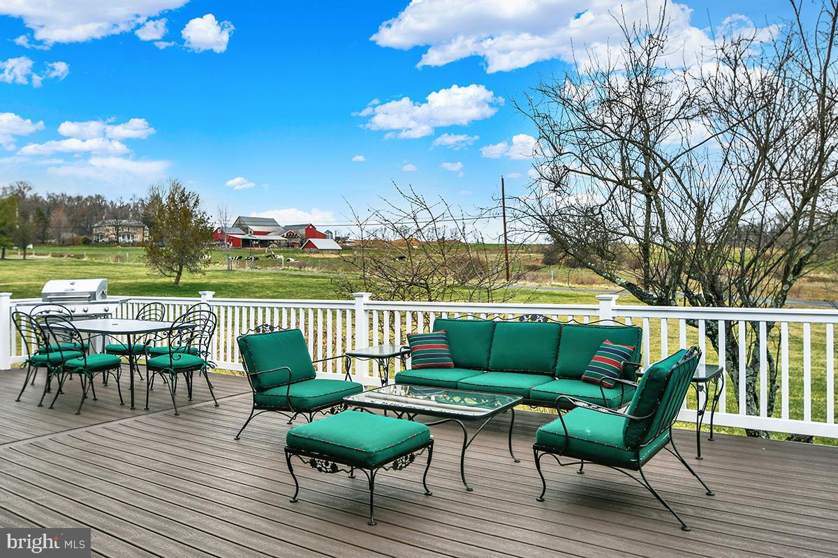 ESTATES AT BROOKSIDE - Residential