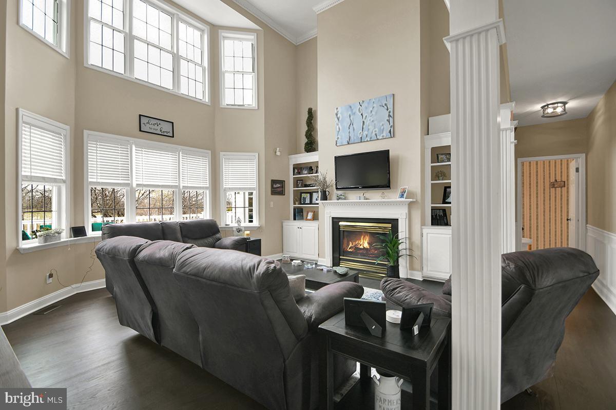 ESTATES AT BROOKSIDE - Residential